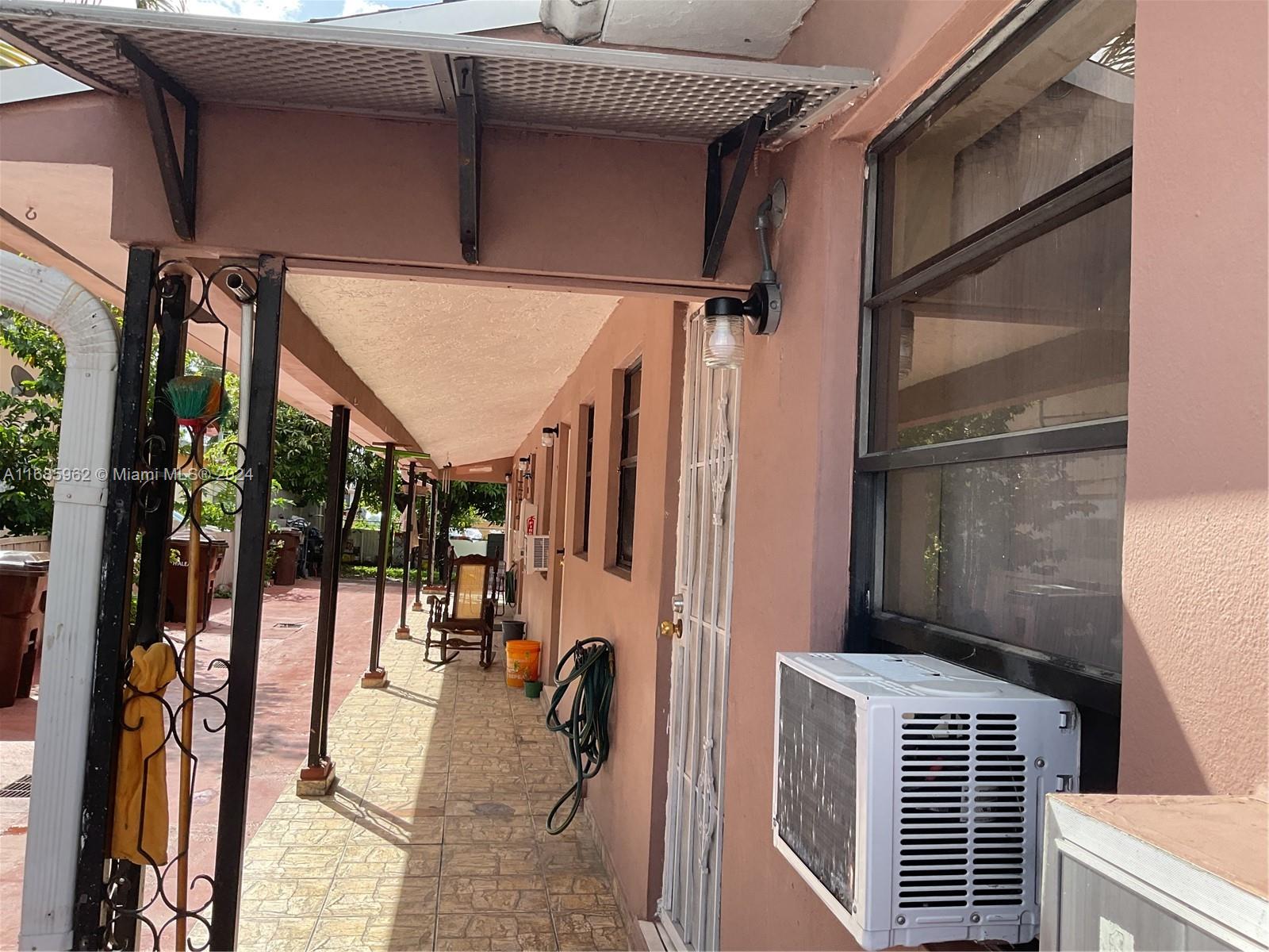 PHILLIPSONS ADDN TO HIALE - Residential Income