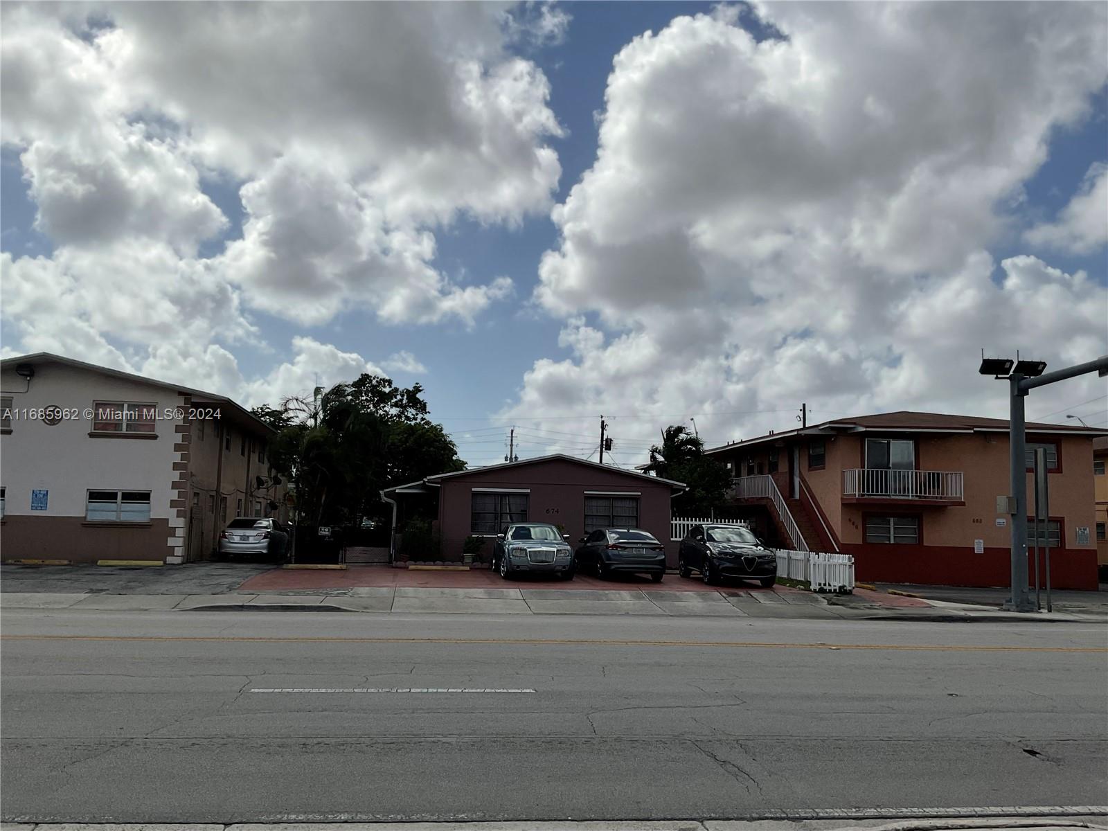 PHILLIPSONS ADDN TO HIALE - Residential Income
