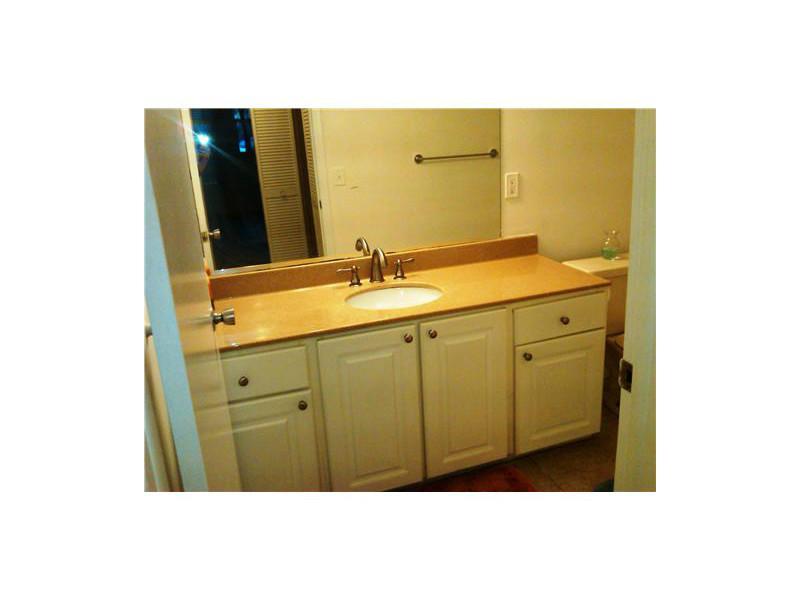 LAS VISTAS AT DORAL CONDO - Residential Lease