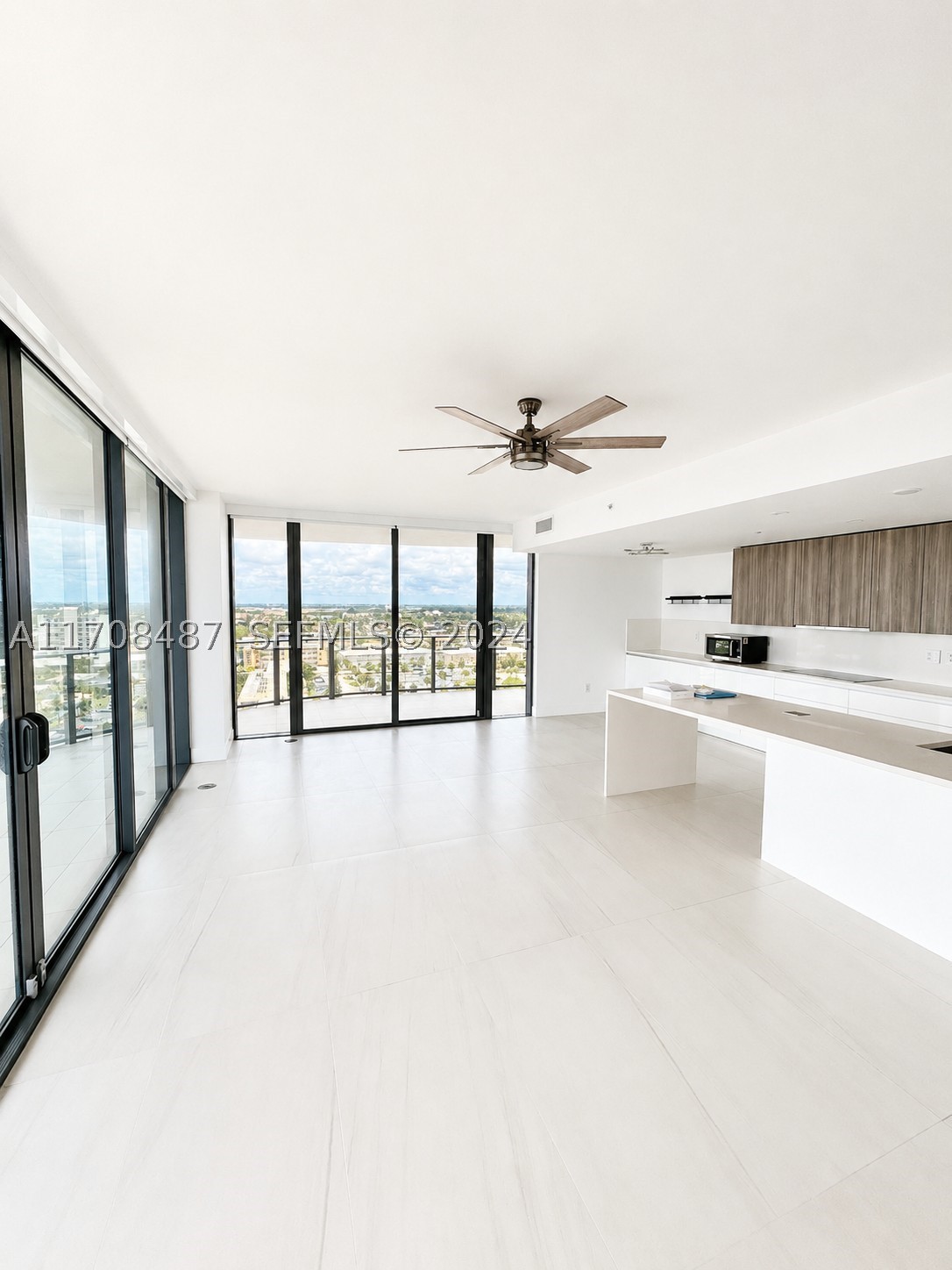 SABBIA BEACH CONDO - Residential