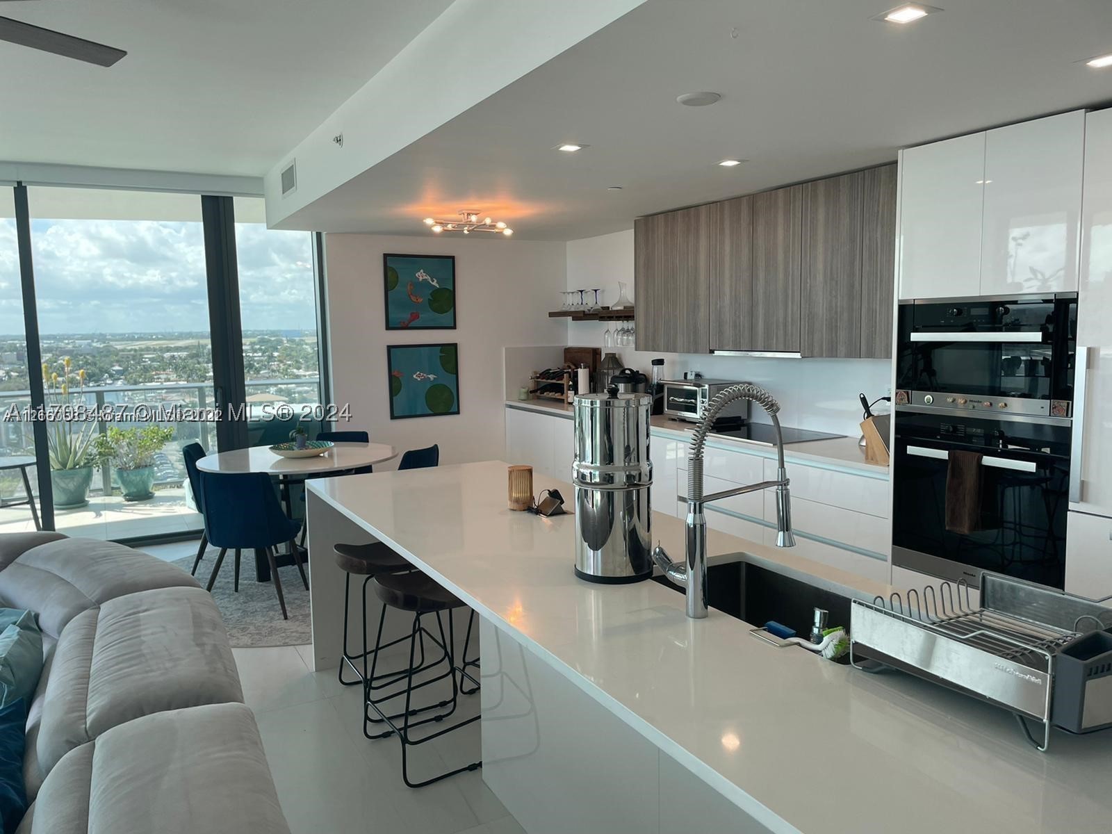 SABBIA BEACH CONDO - Residential