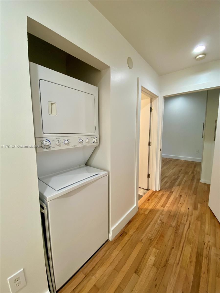 929 ON MICHIGAN CONDO - Residential