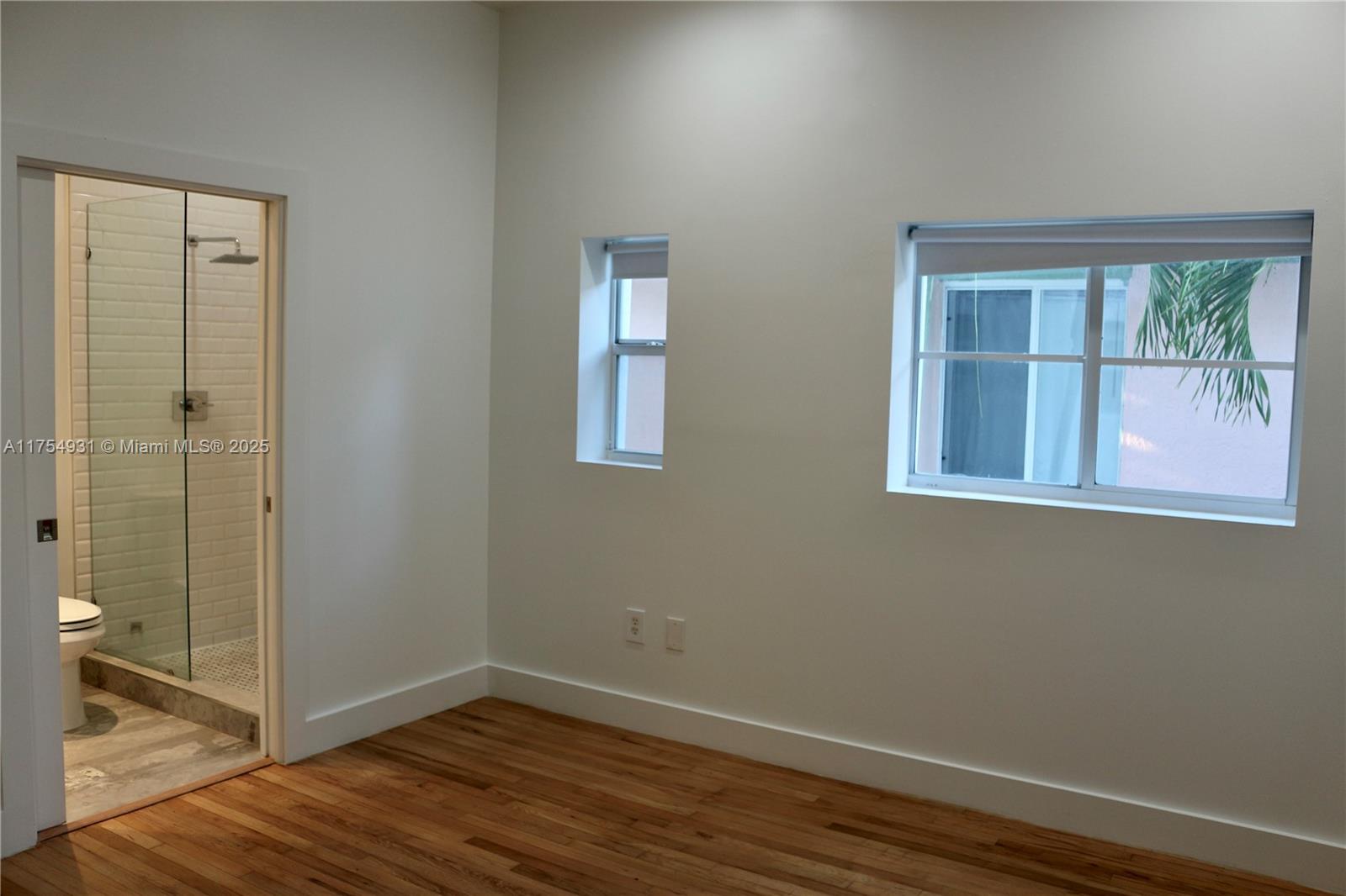 929 ON MICHIGAN CONDO - Residential