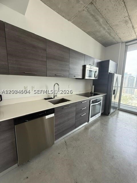 CENTRO CONDO - Residential Lease