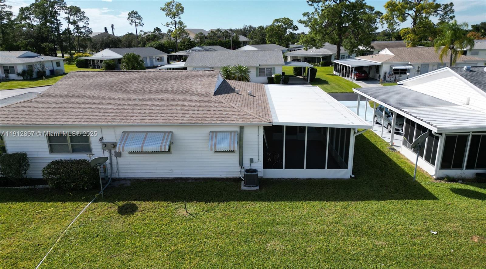 Pinewood Condominium - Residential