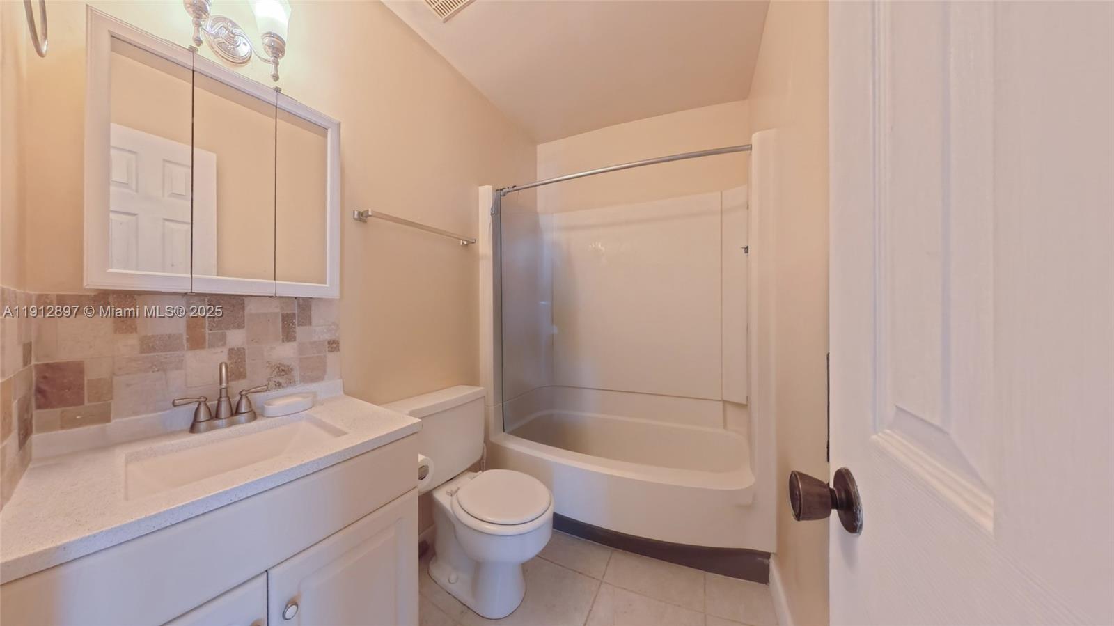 Pinewood Condominium - Residential