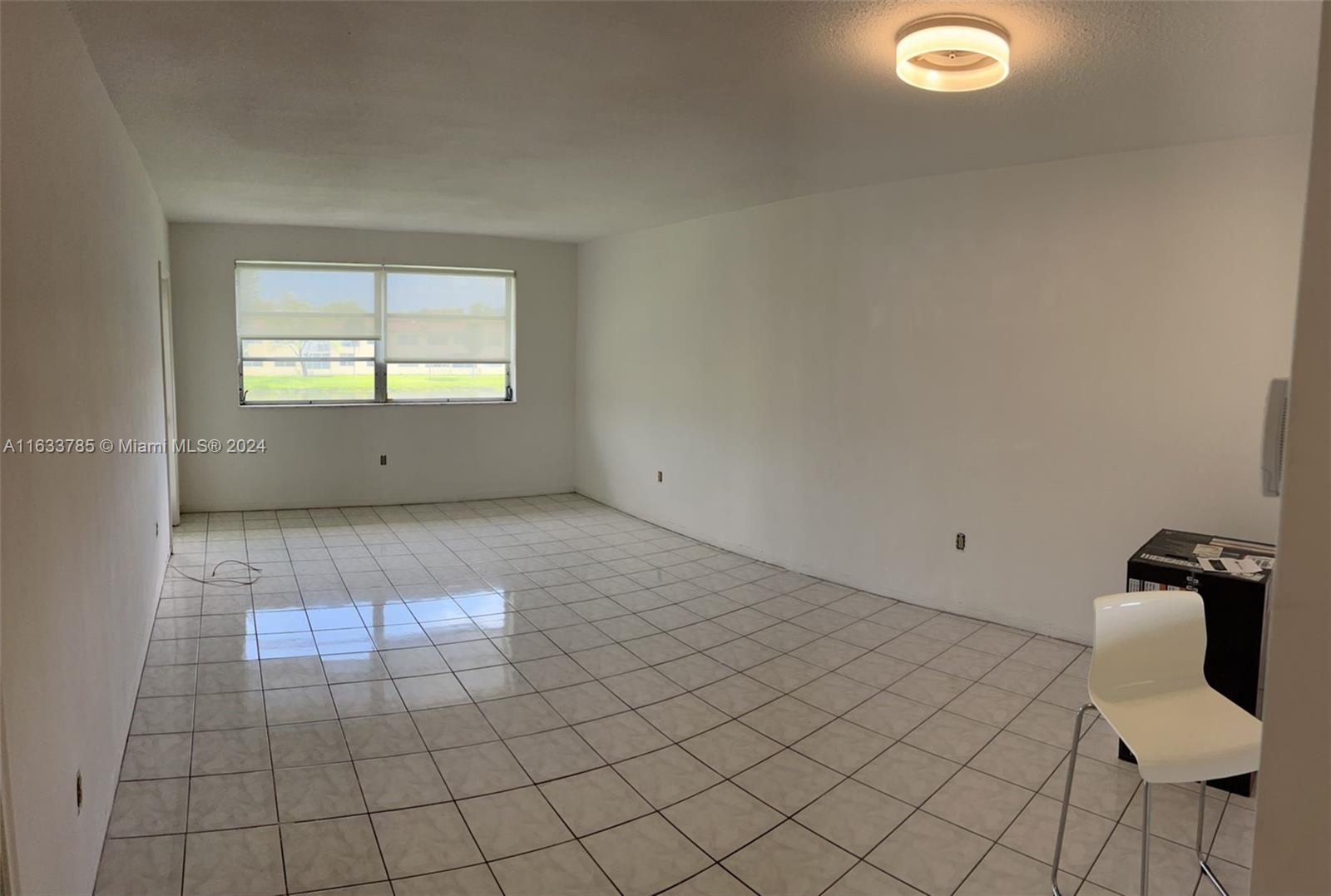 BISC LAKE GARDENS CONDO N - Residential Lease