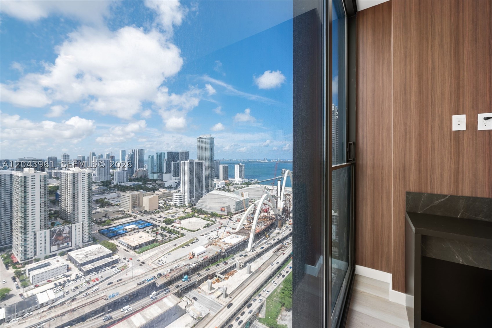 E11EVEN RESIDENCES CONDO - Residential