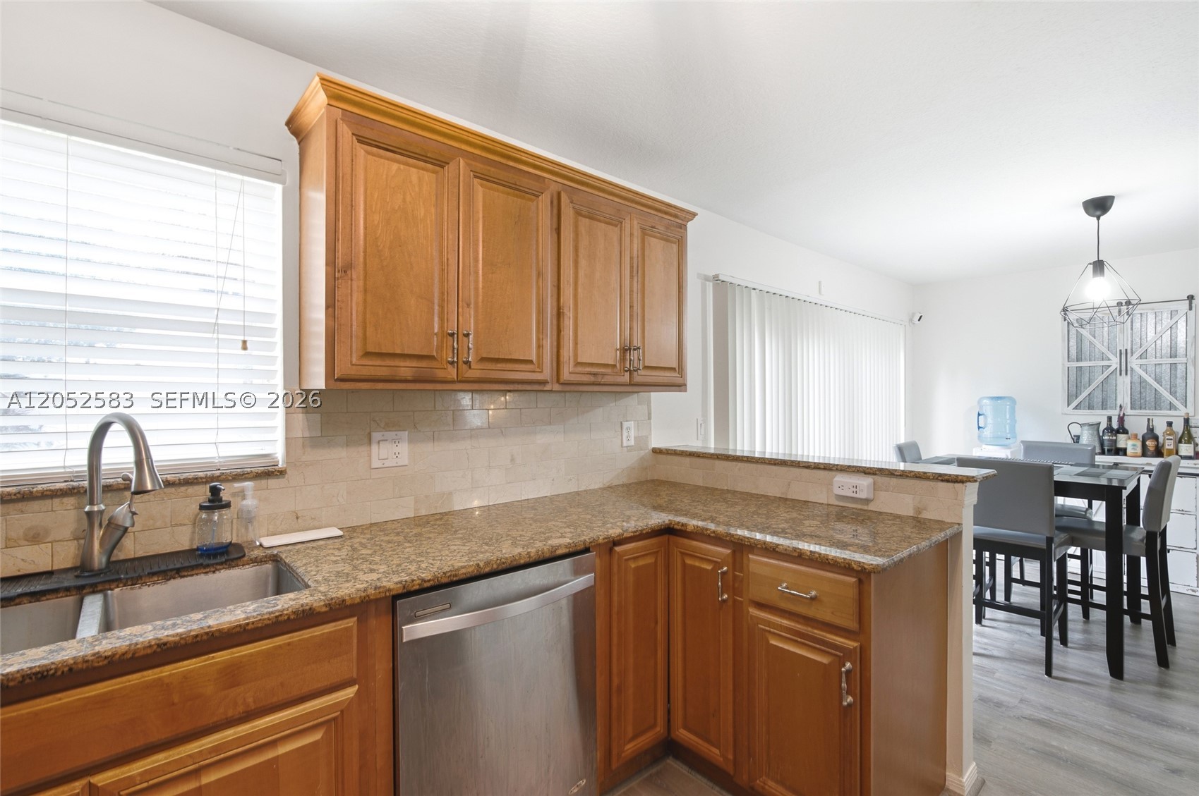 PEMBROKE ISLES 1 - Residential Lease