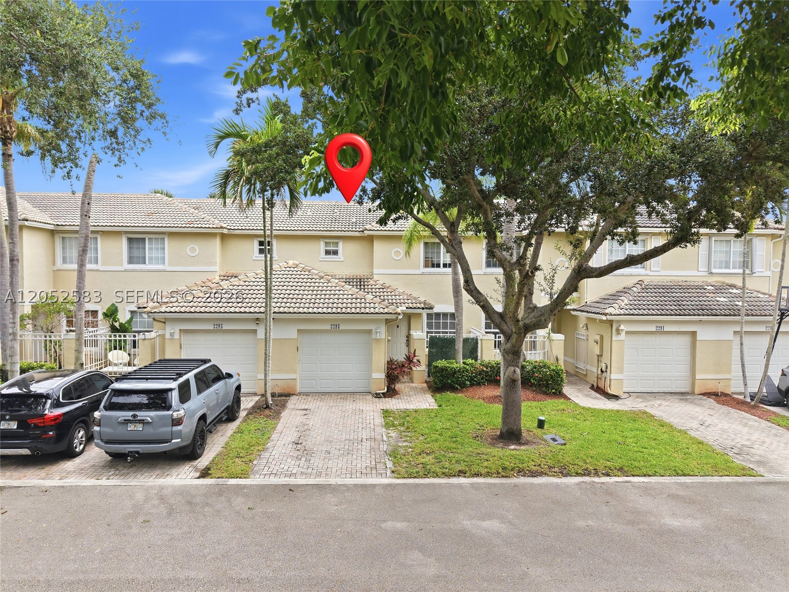 PEMBROKE ISLES 1 - Residential Lease
