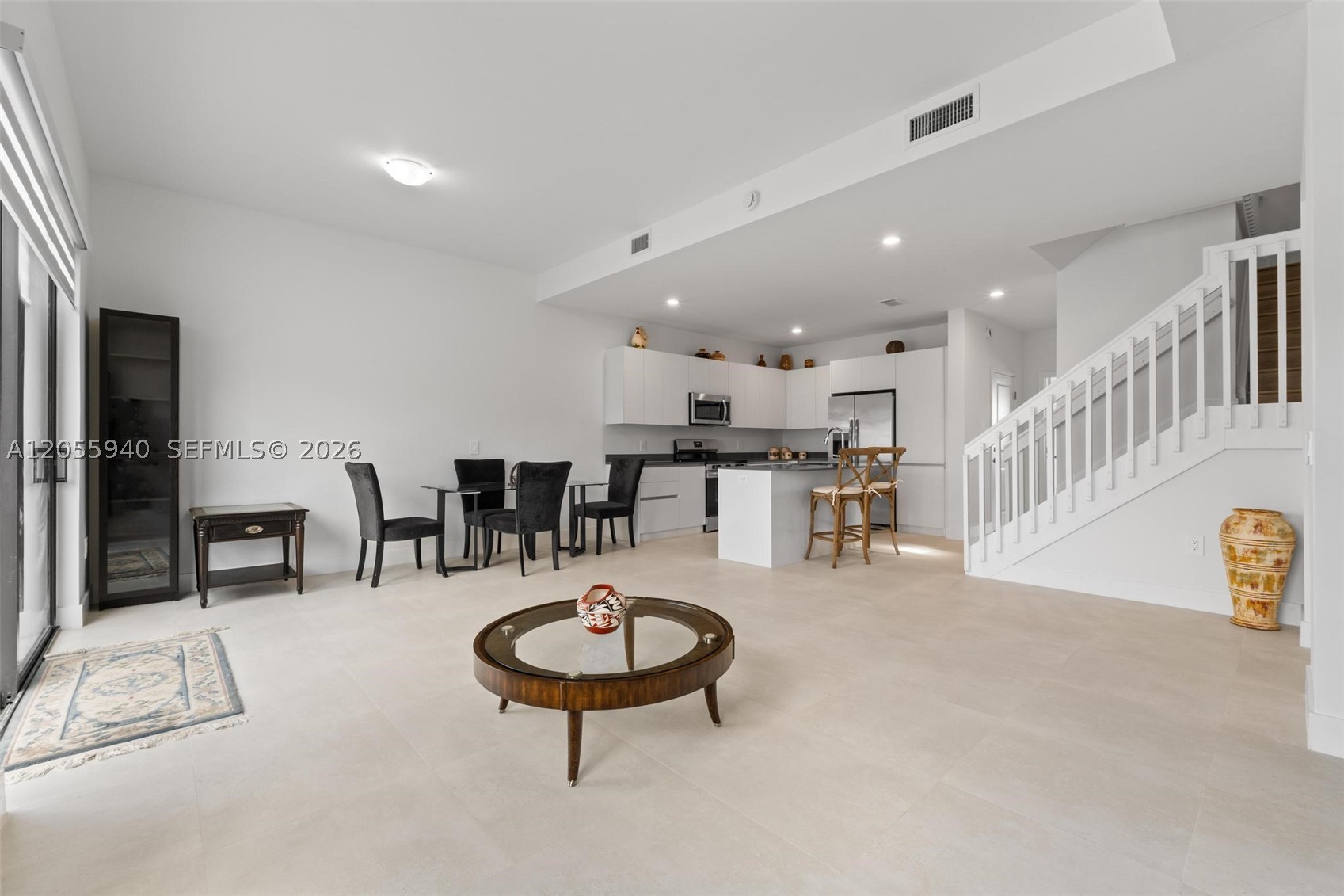CENTURY PARK SQUARE - Residential