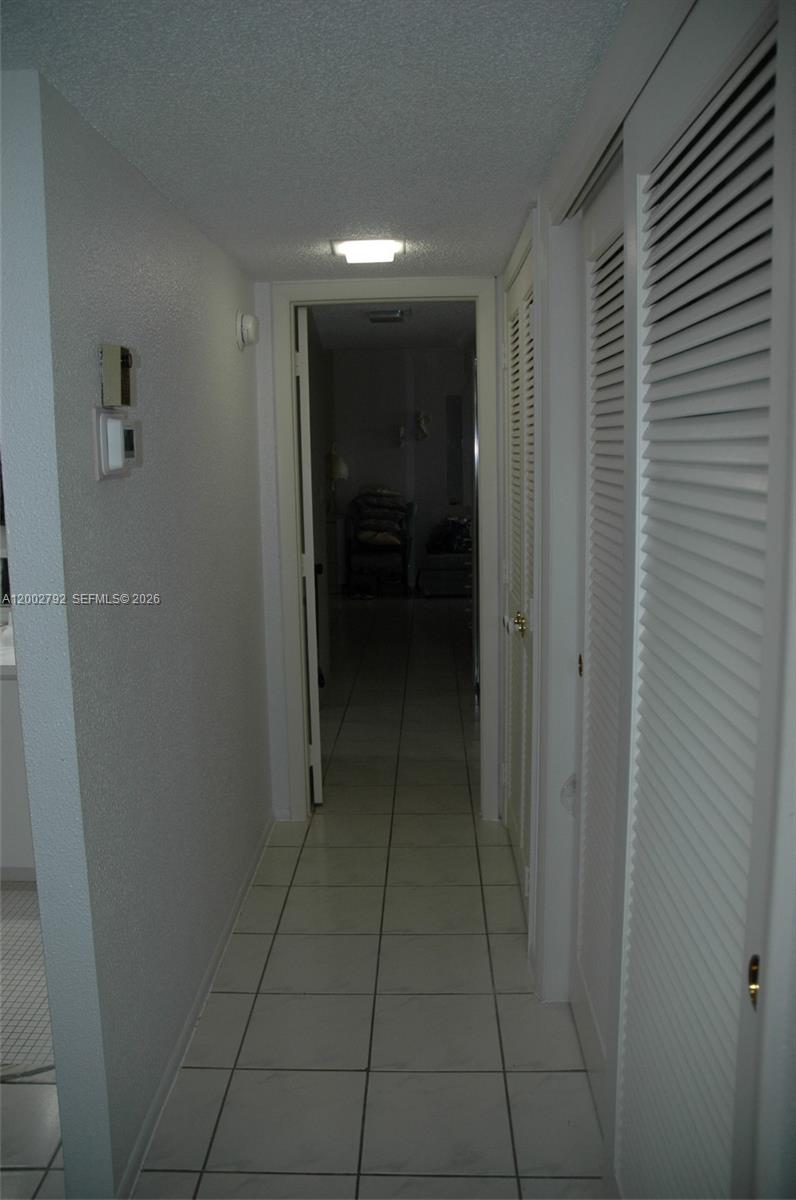 EMERALD TOWER CONDO - Residential