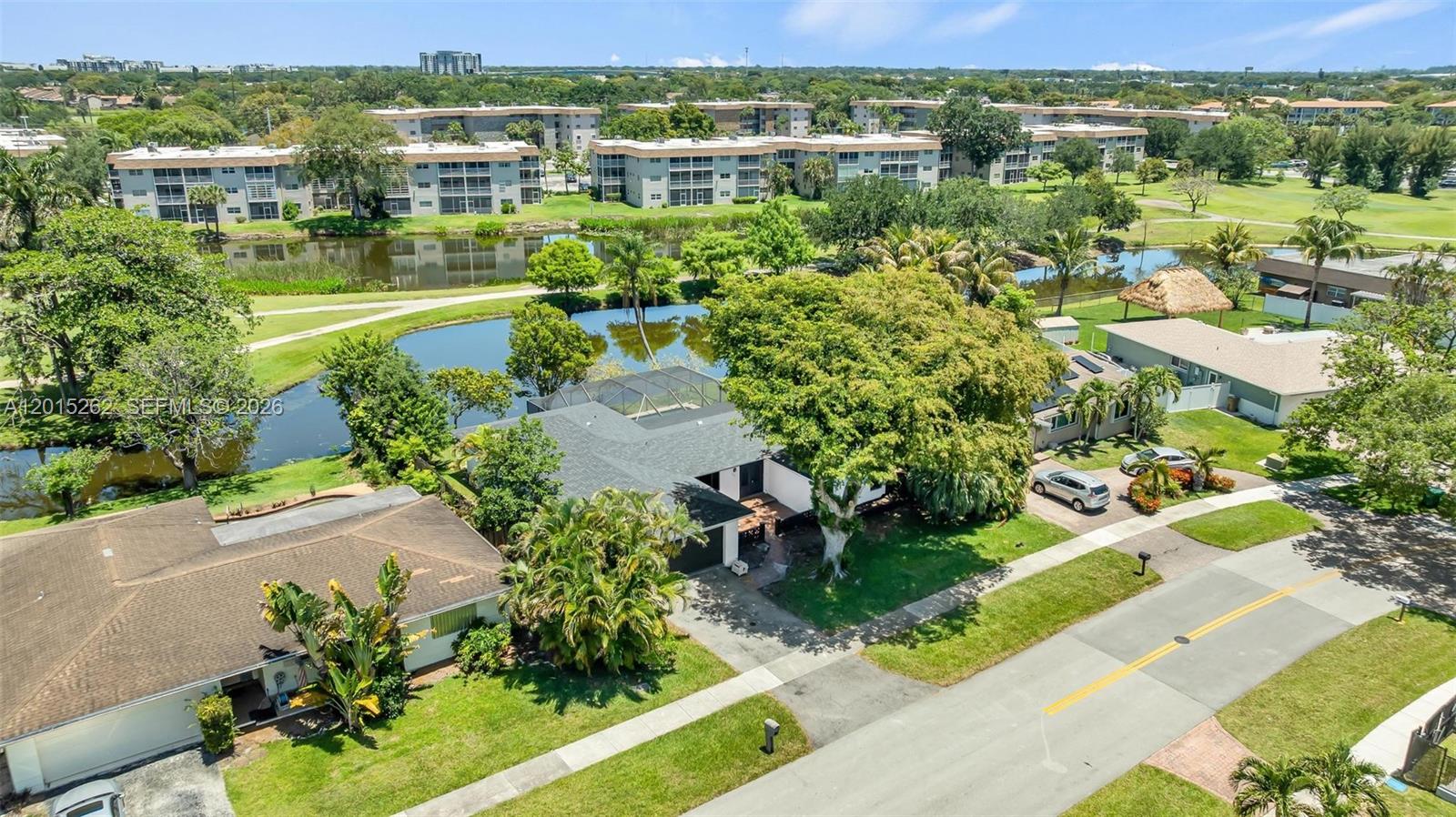 ARROWHEAD GOLF & TENNIS C - Residential