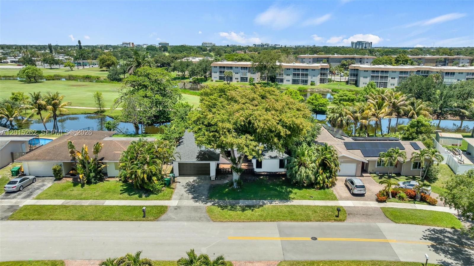 ARROWHEAD GOLF & TENNIS C - Residential