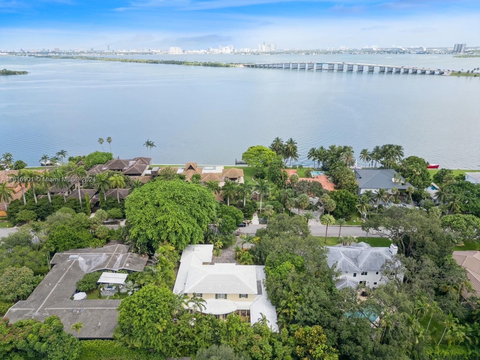 BAY POINT - Residential