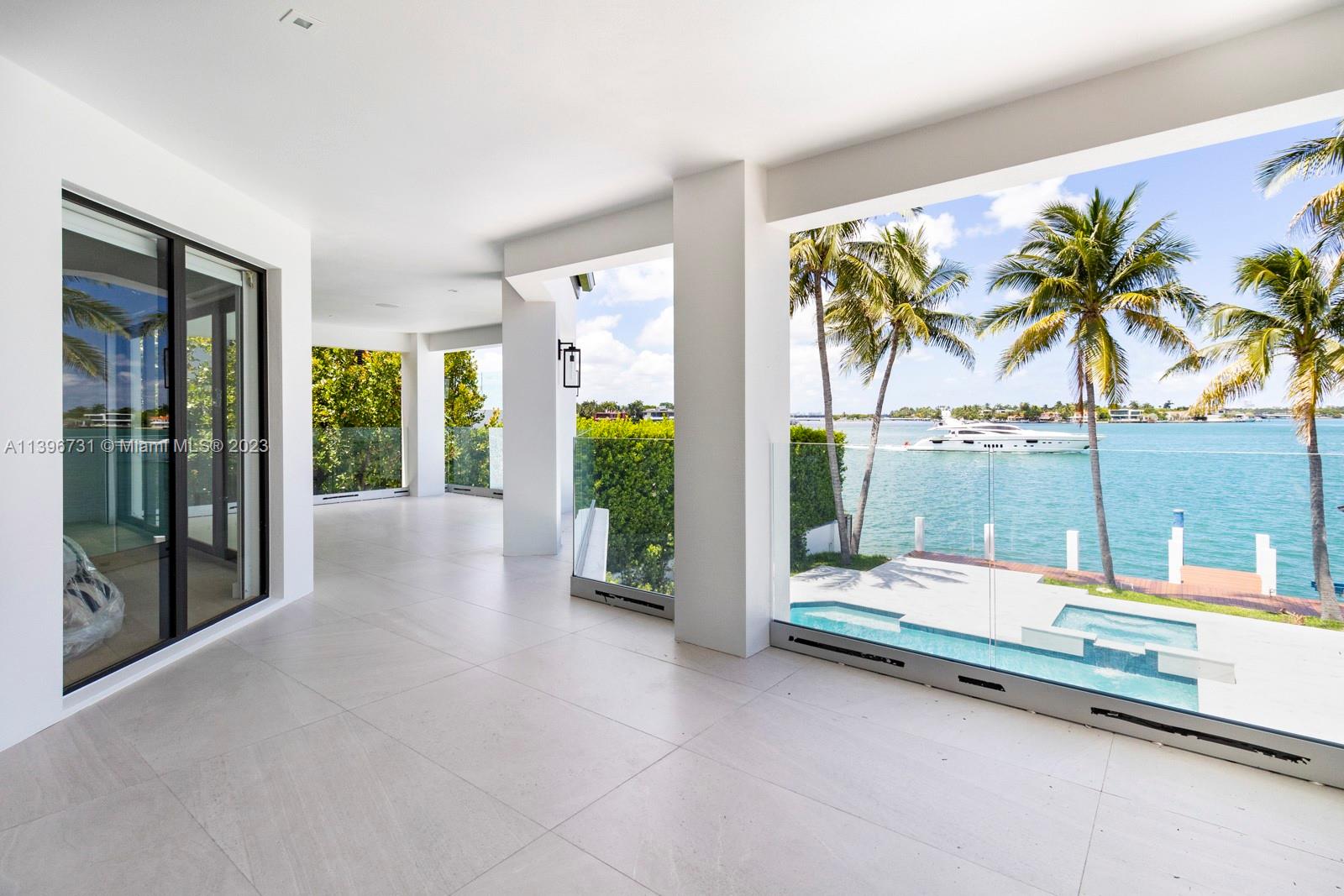 HIBISCUS ISLAND - Residential