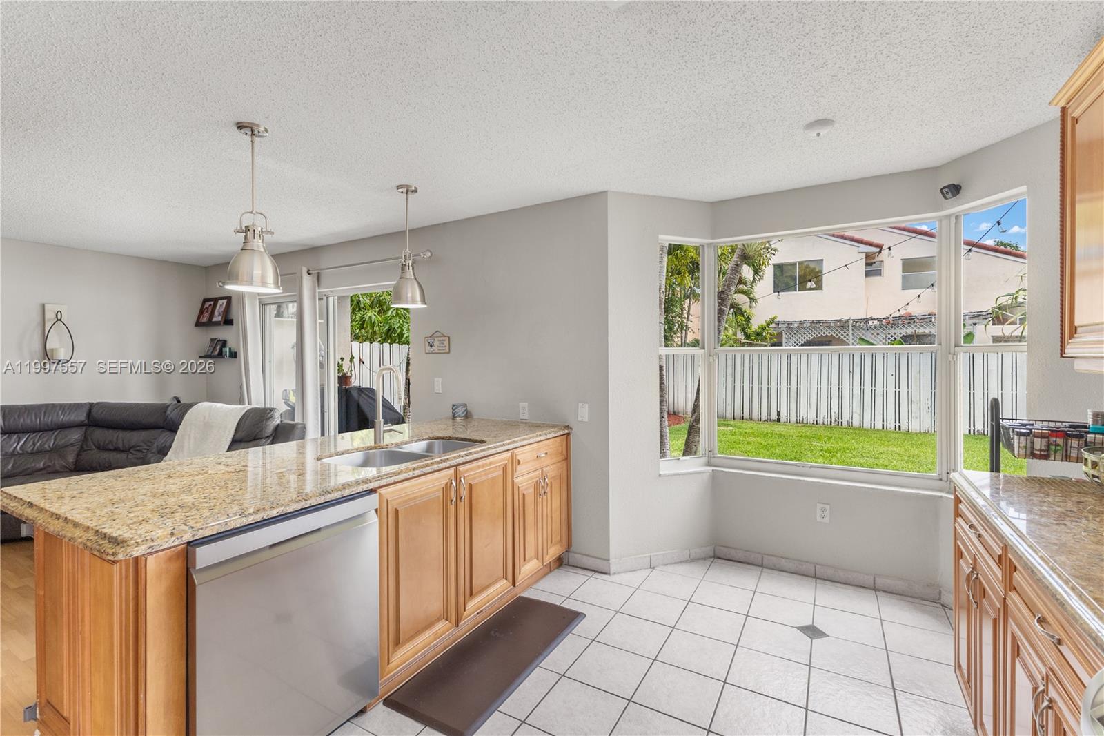 TWIN ACRES - Residential