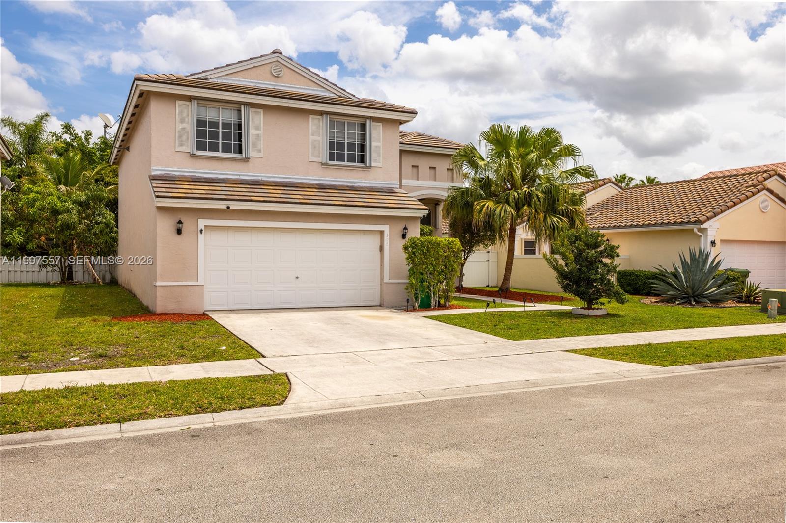 TWIN ACRES - Residential