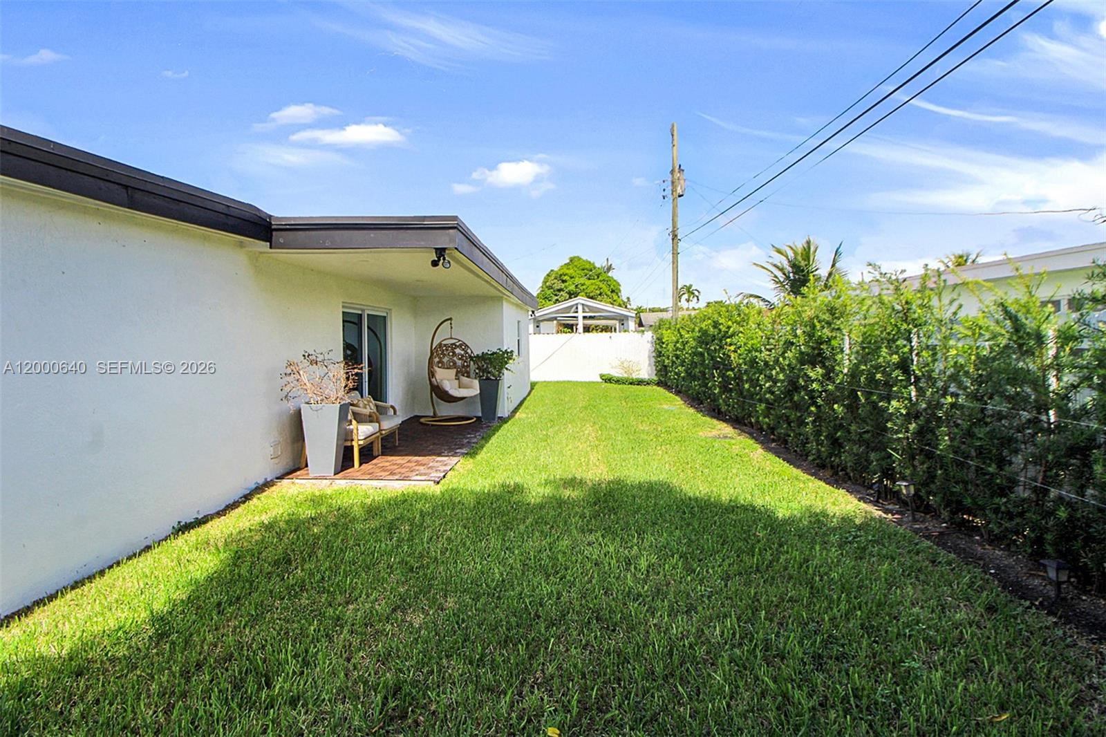 SUN RAY HOMES GREYNOLDS P - Residential Lease
