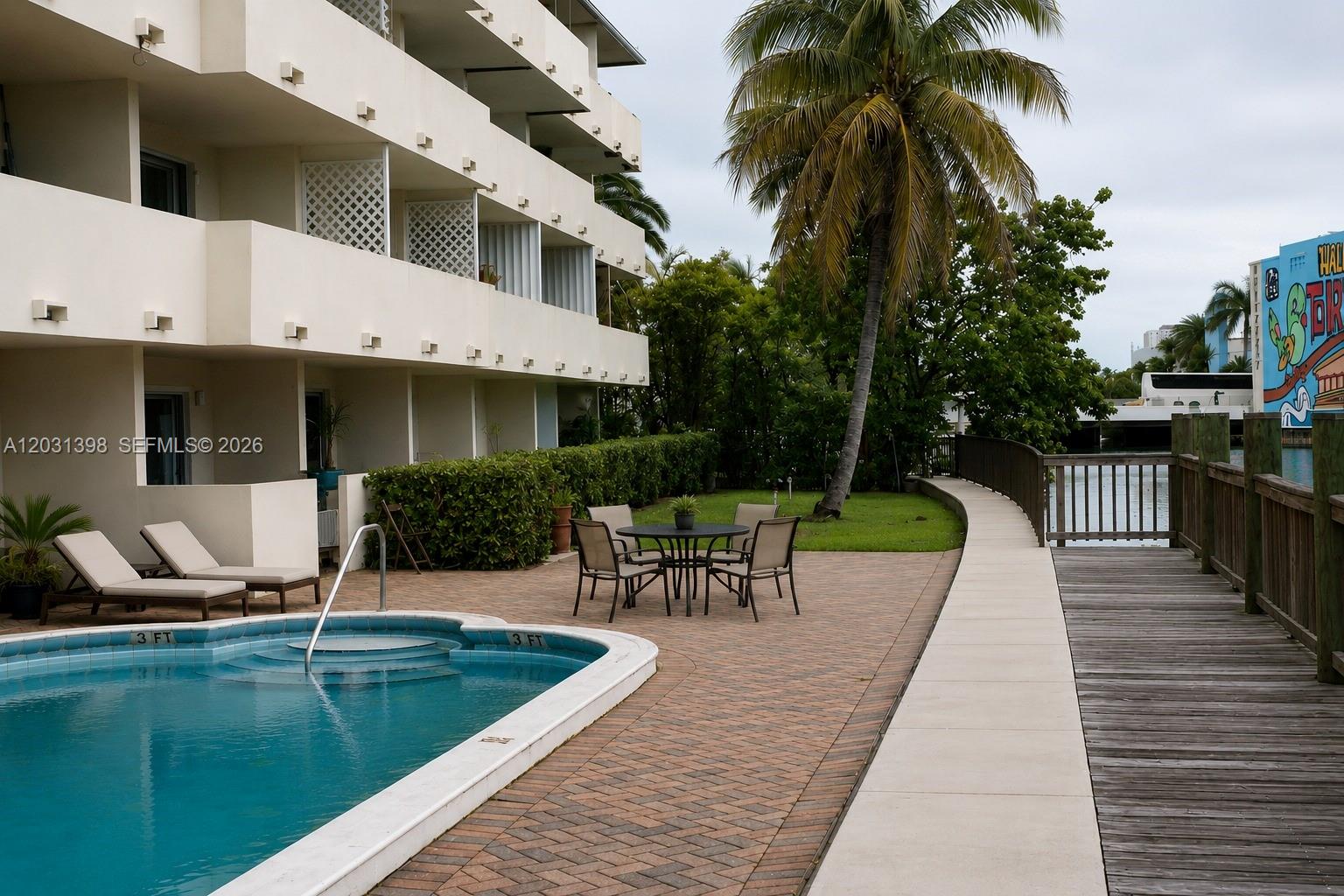 THE CASTILLE CONDO - Residential
