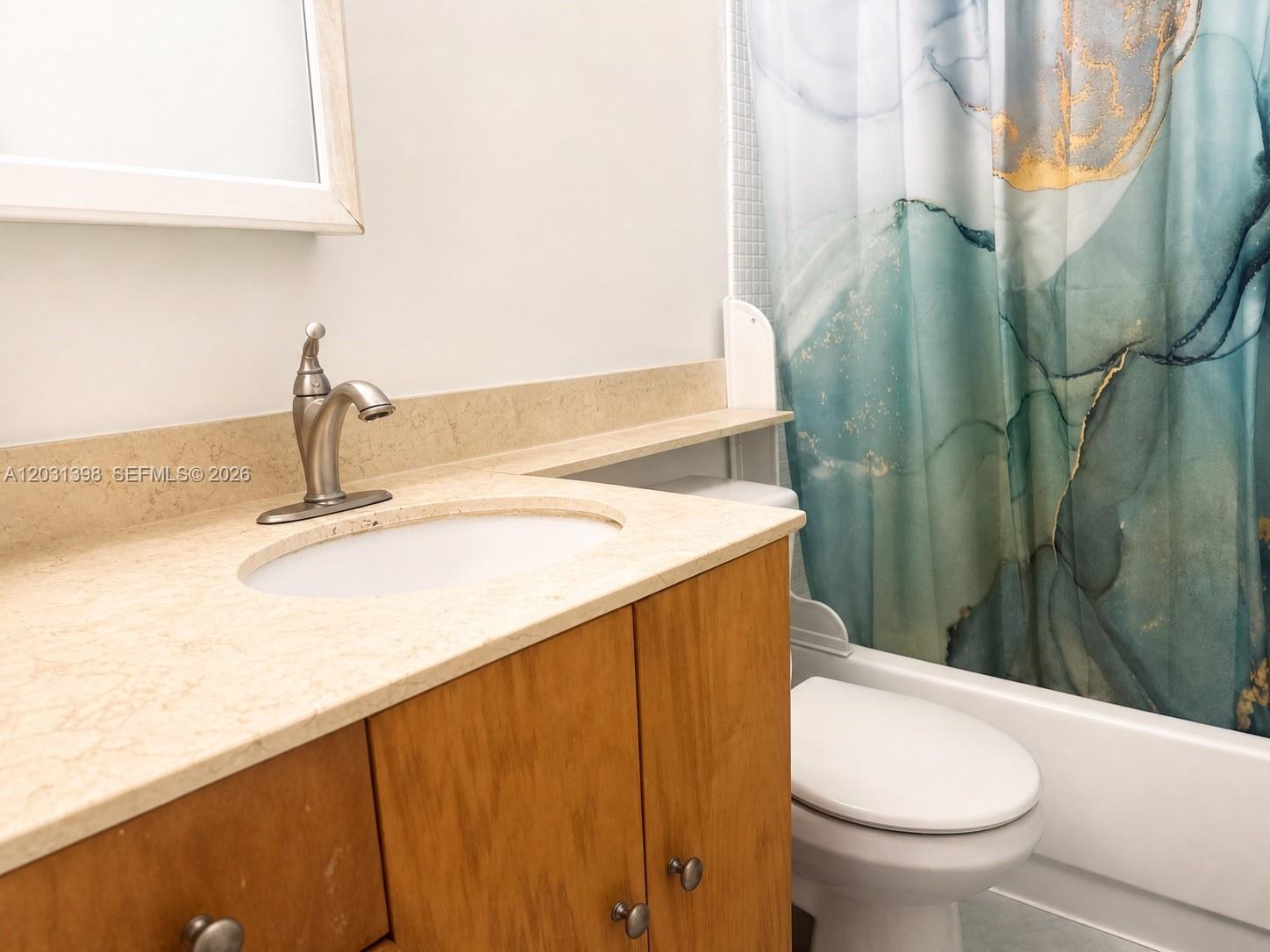 THE CASTILLE CONDO - Residential