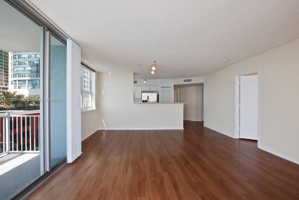 Yacht Club Brickell - Residential Lease