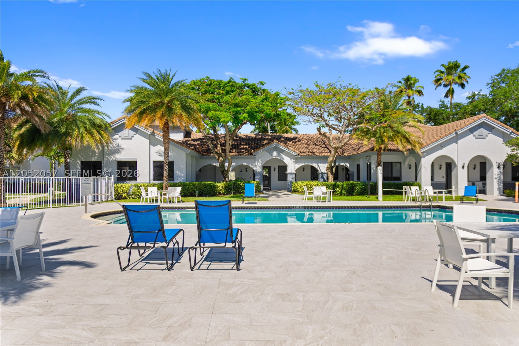 ROYAL GRAND CONDO - Residential Lease