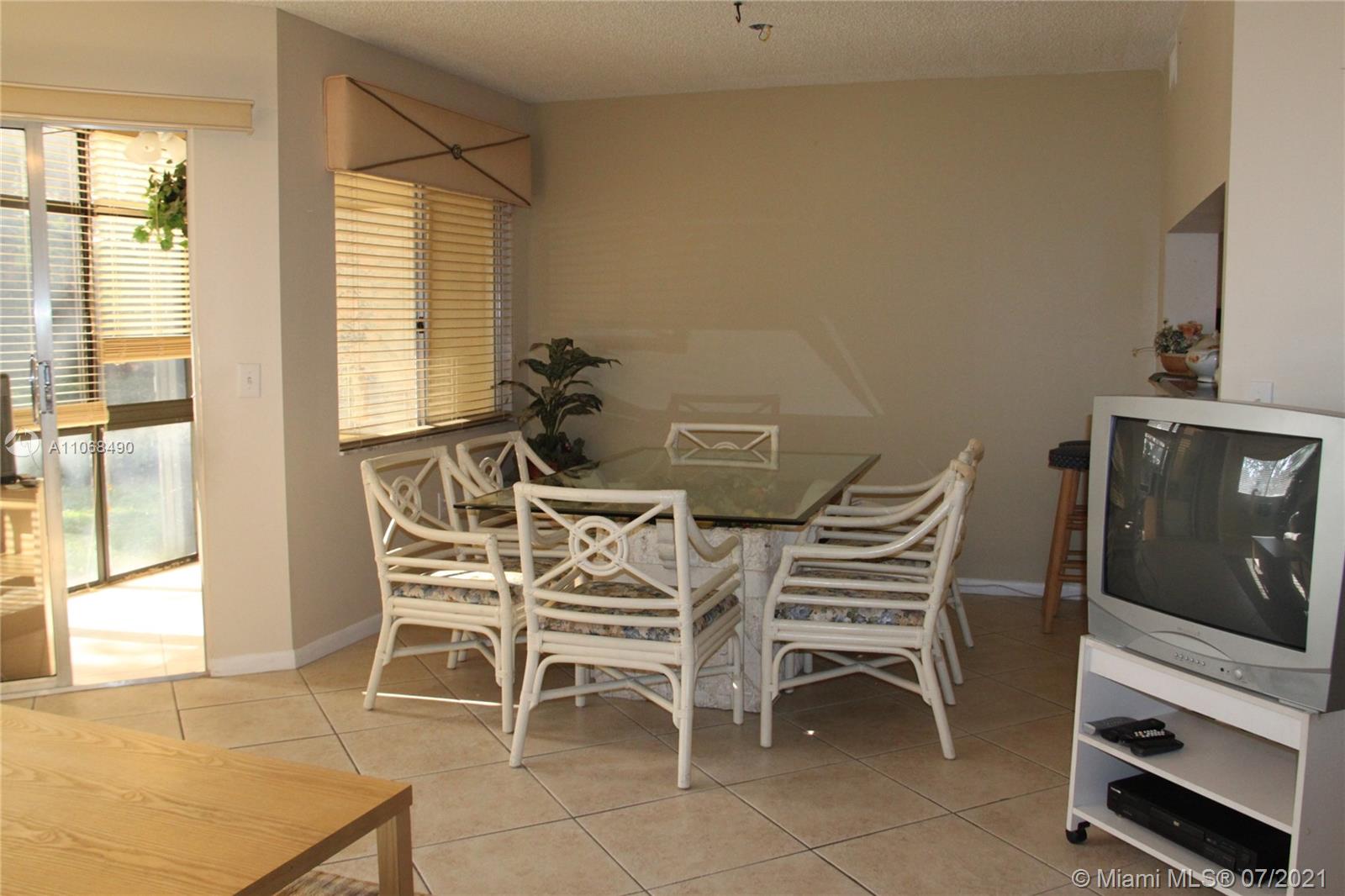 SUFFOLK AT CENTURY VILLAG - Residential Lease