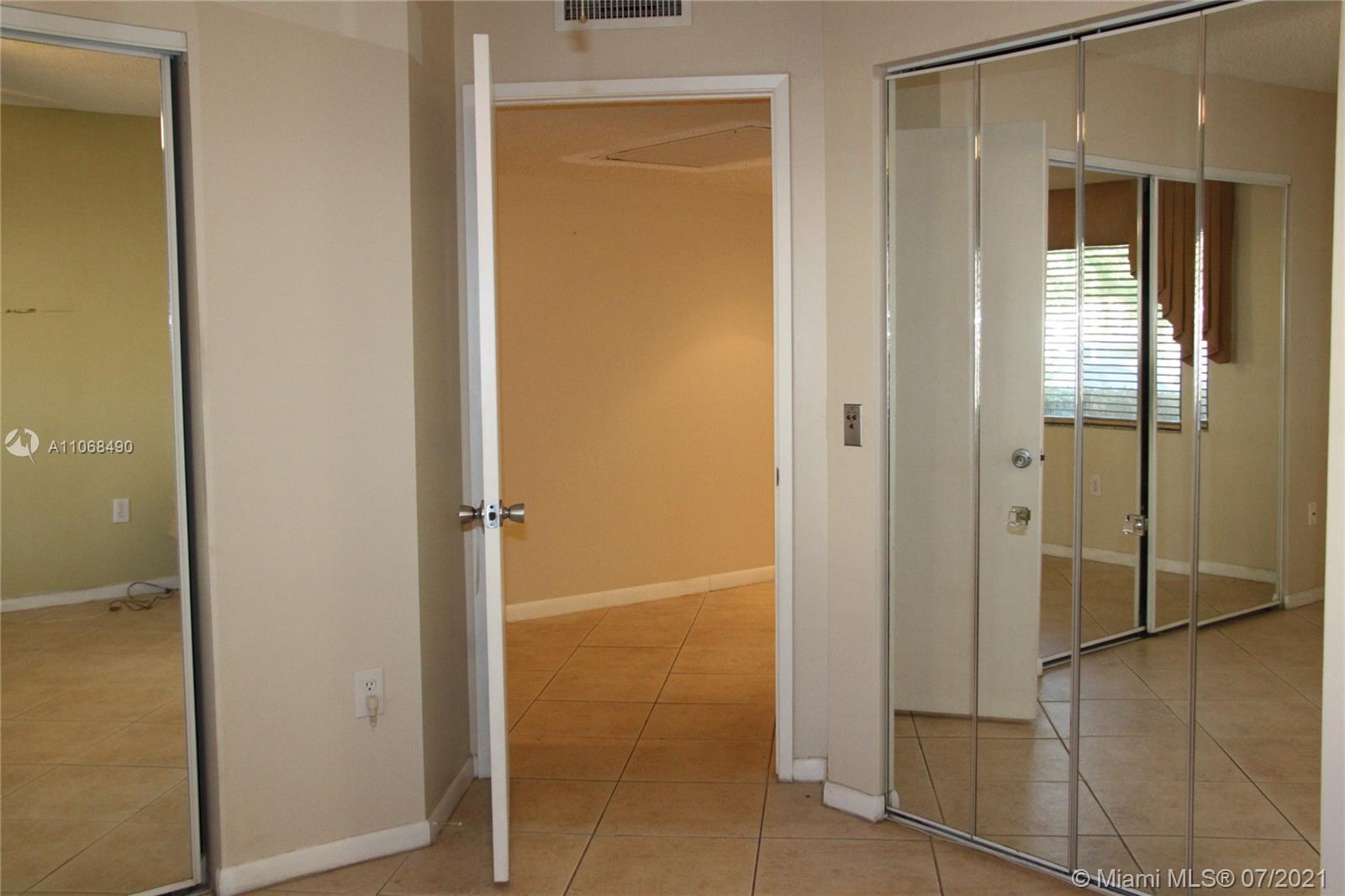 SUFFOLK AT CENTURY VILLAG - Residential Lease