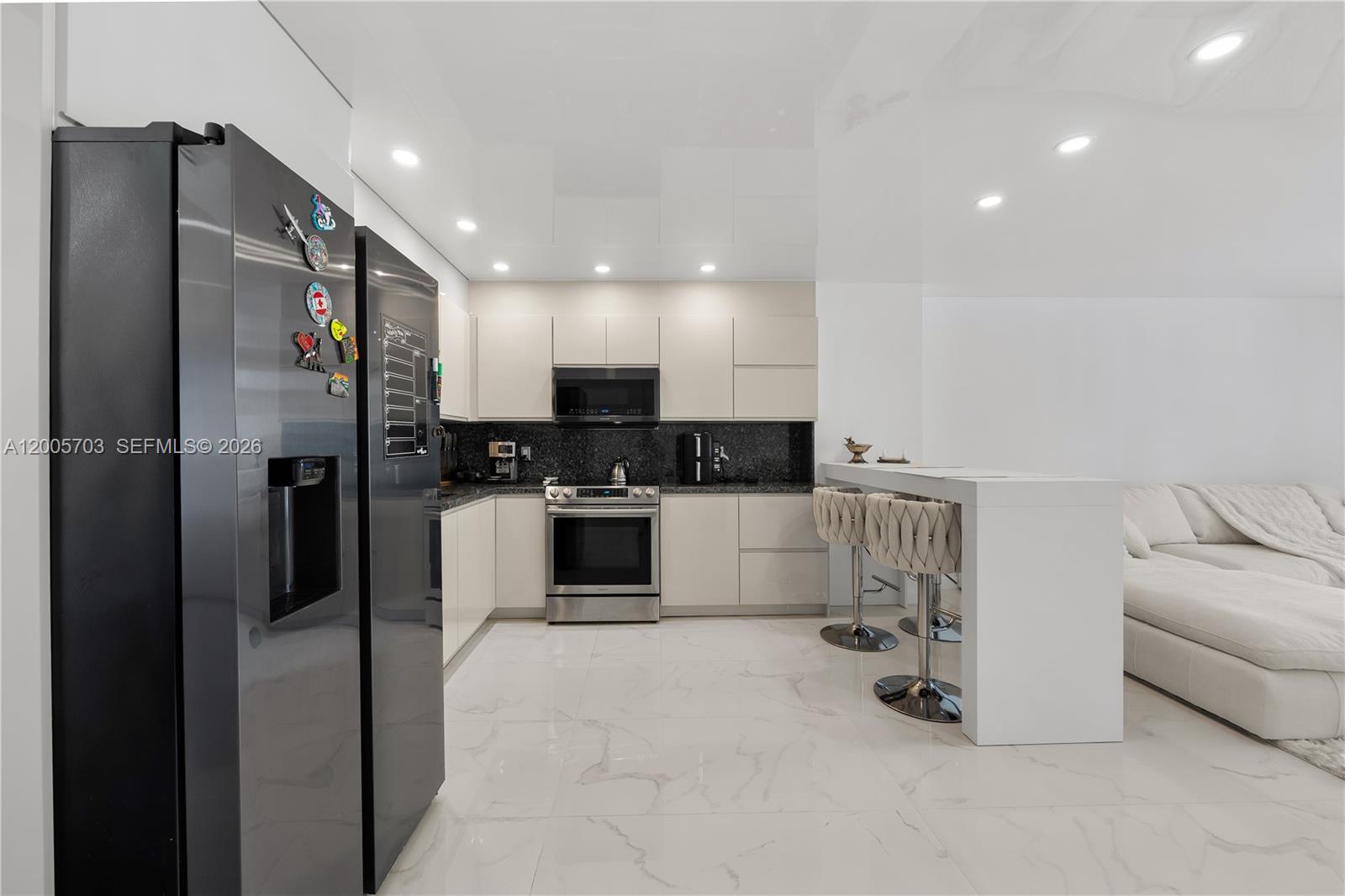 PRINCE GEORGE ARMS CONDO - Residential