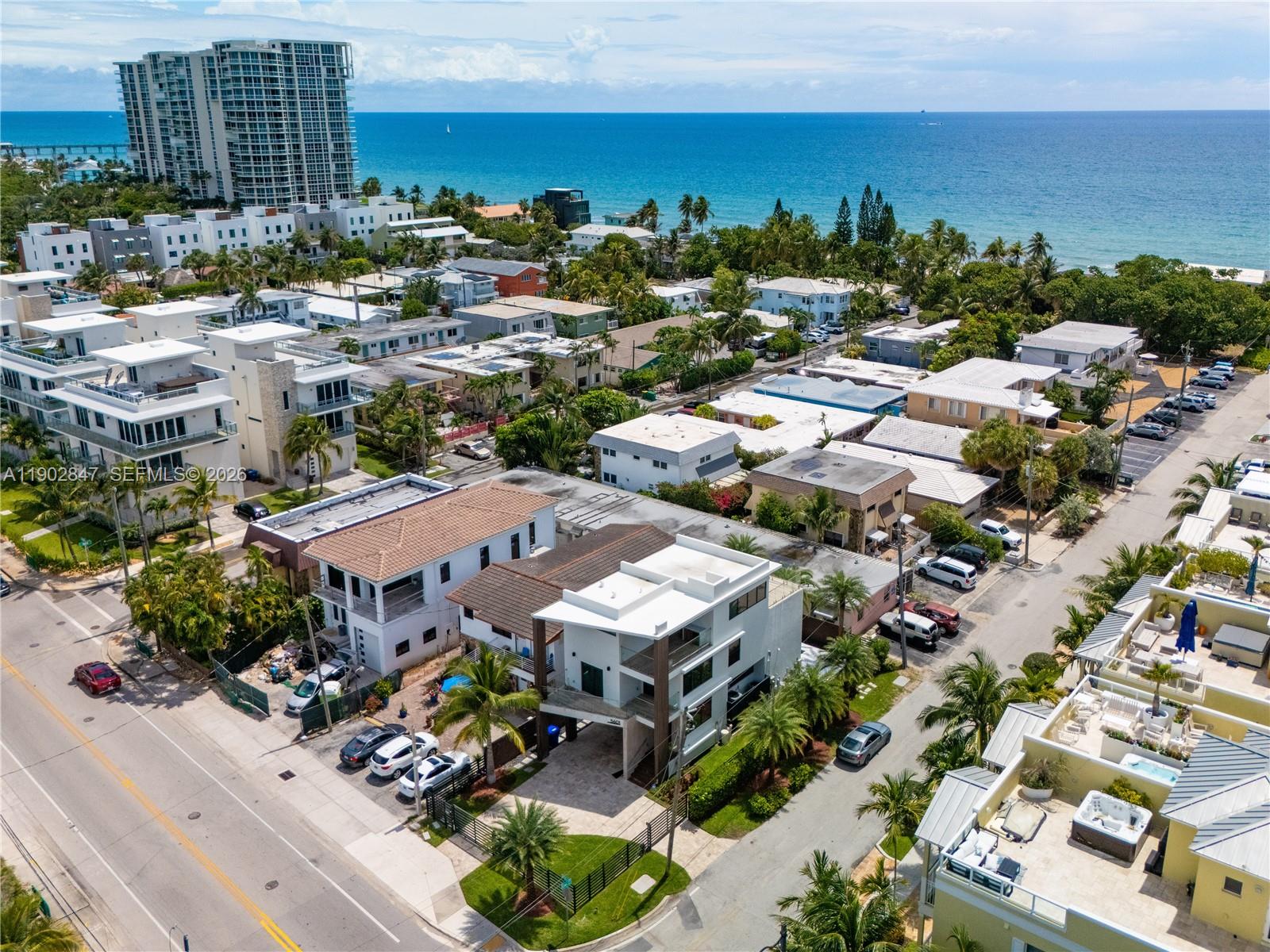 HOLLYWOOD CENTRAL BEACH - Residential