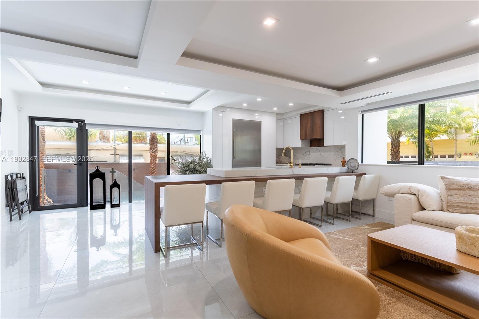 HOLLYWOOD CENTRAL BEACH - Residential