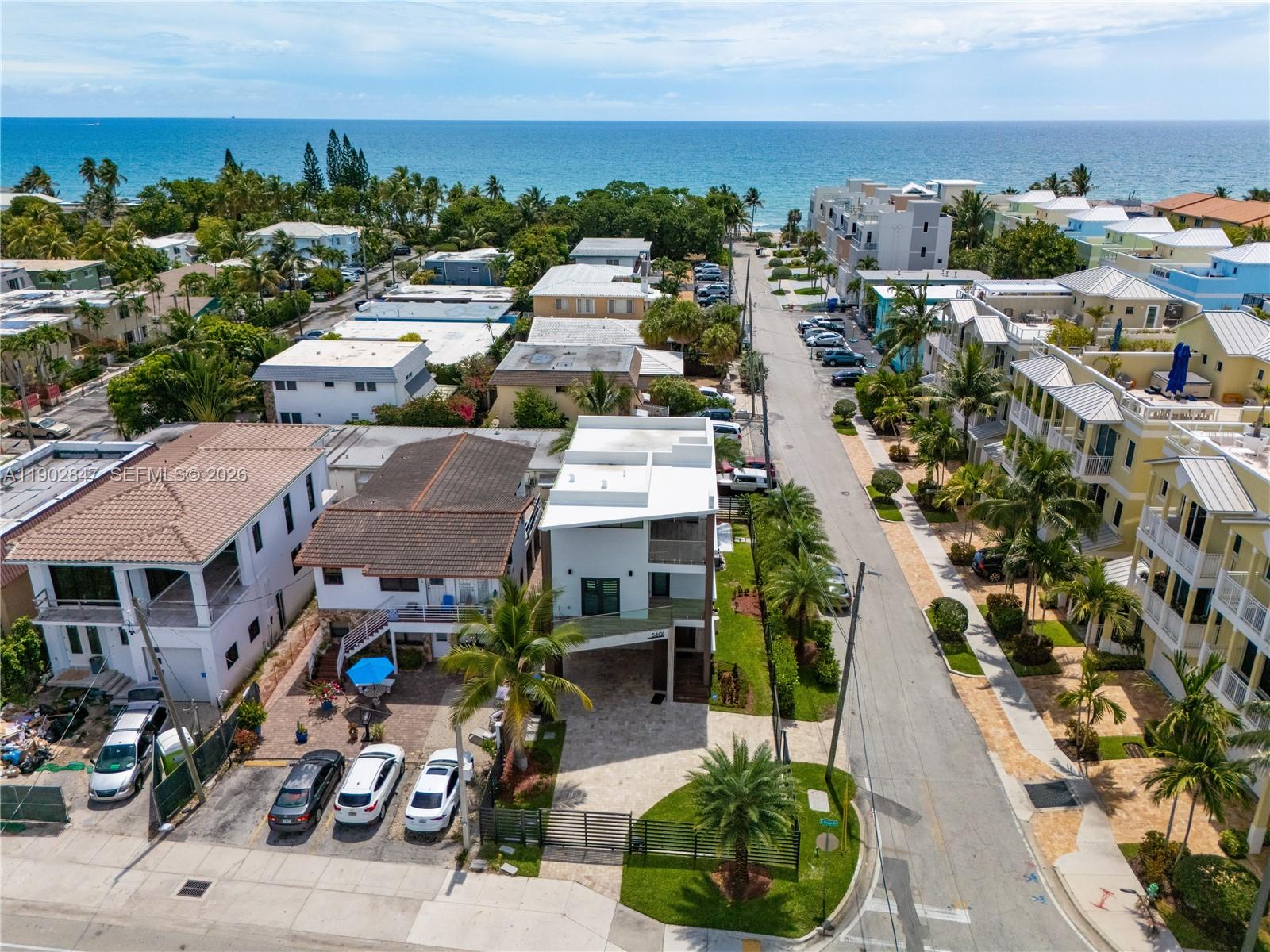 HOLLYWOOD CENTRAL BEACH - Residential