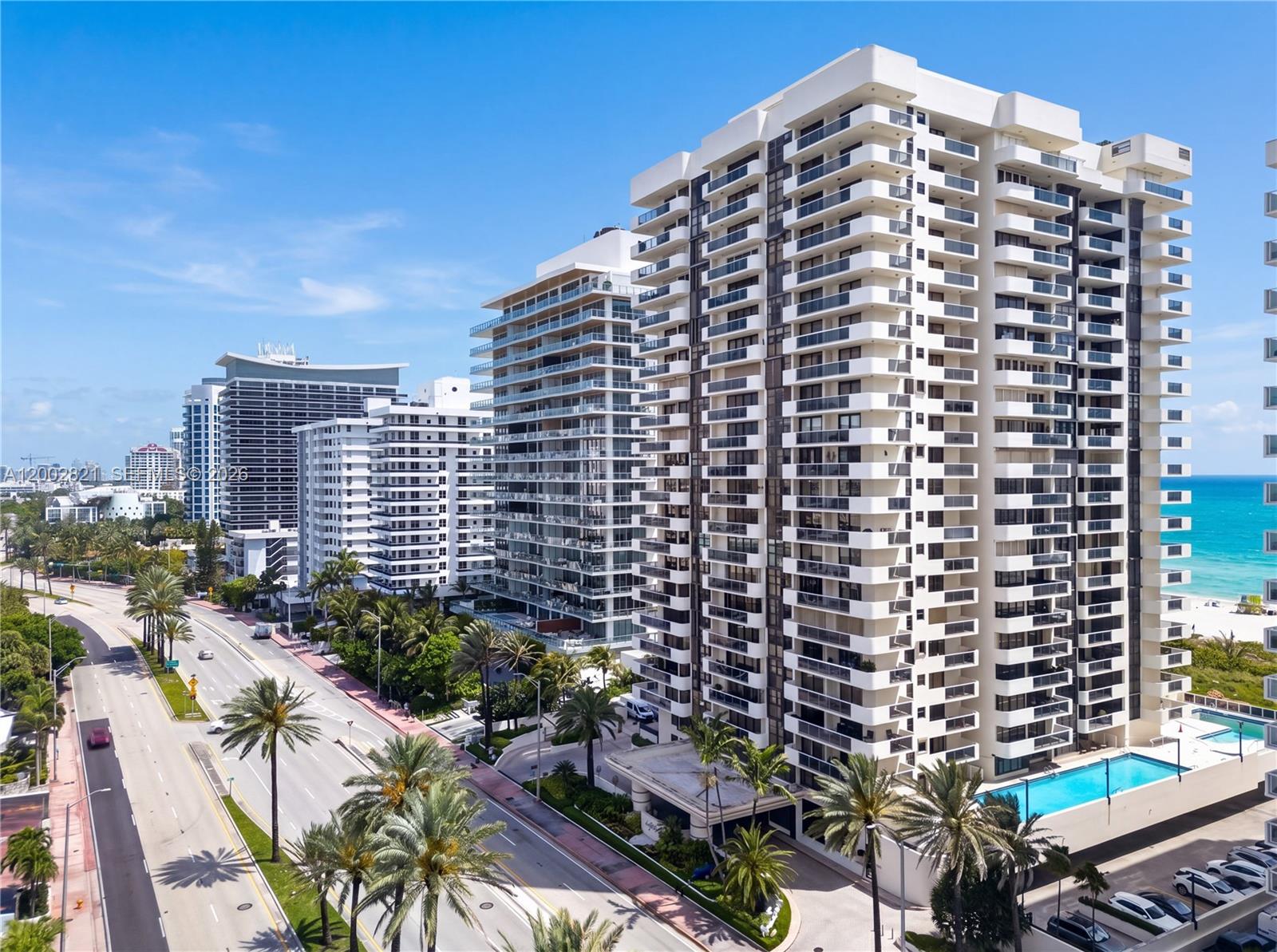 LEXCELLENCE CONDO - Residential