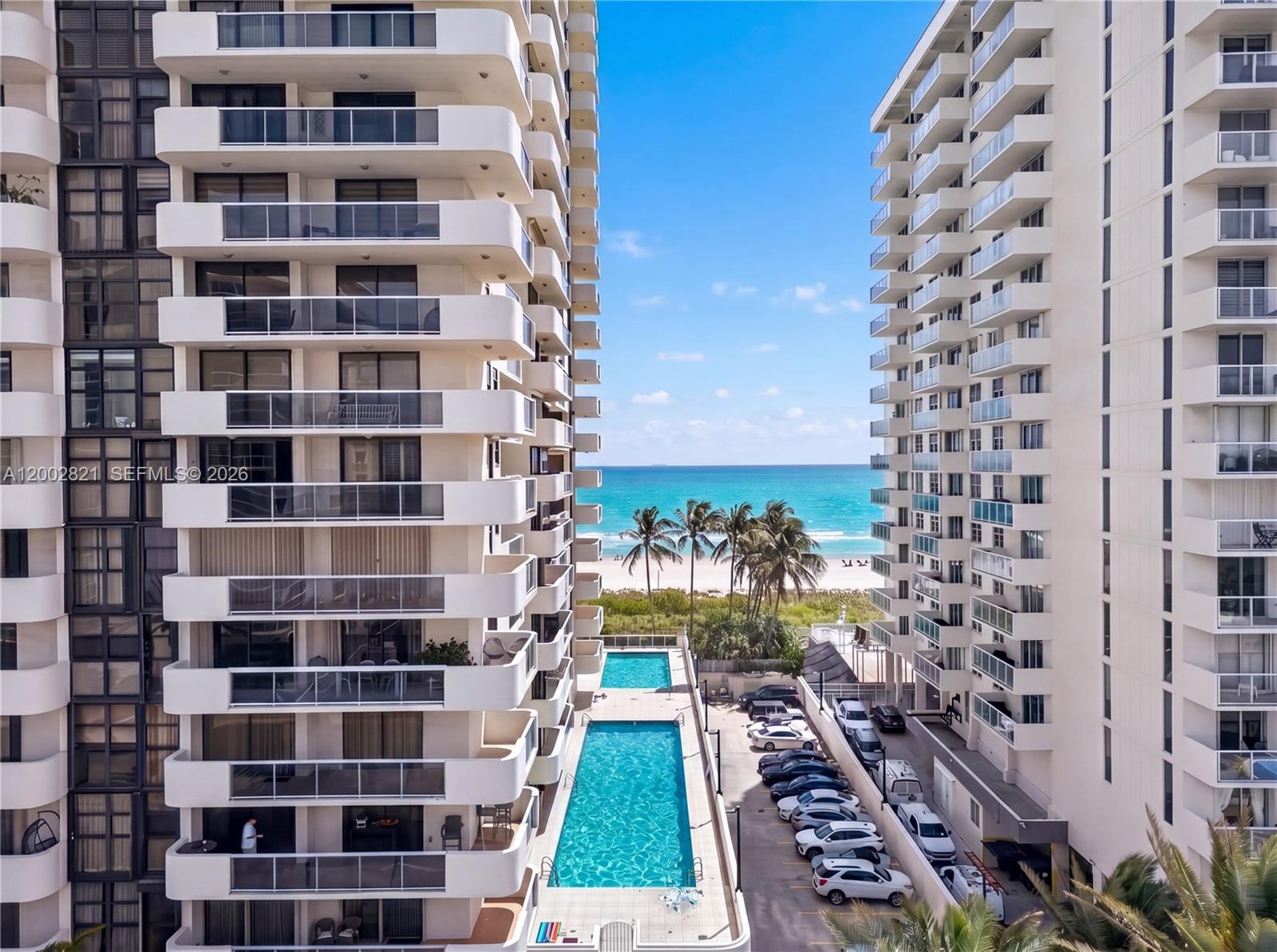 LEXCELLENCE CONDO - Residential