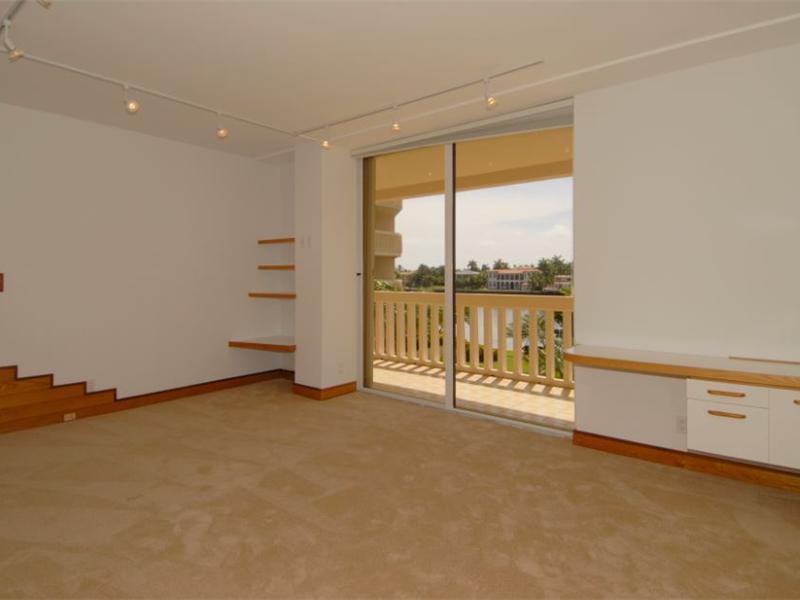 Turnberry Isle Yacht Club - Residential Lease