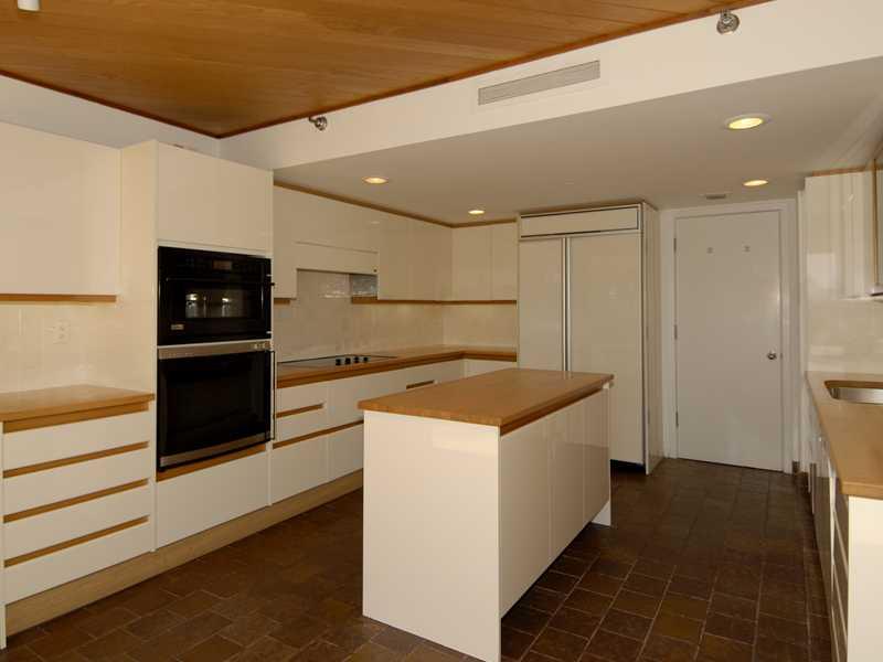 Turnberry Isle Yacht Club - Residential Lease