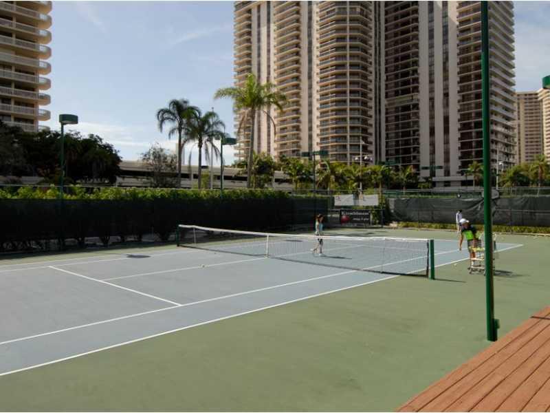 Turnberry Isle Yacht Club - Residential Lease
