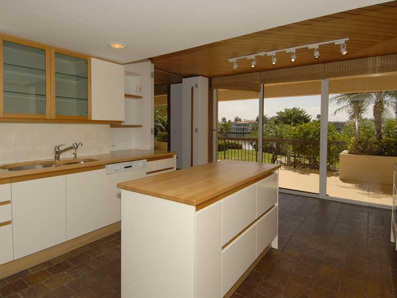 Turnberry Isle Yacht Club - Residential Lease