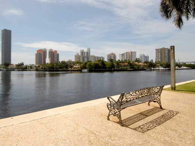 Turnberry Isle Yacht Club - Residential Lease