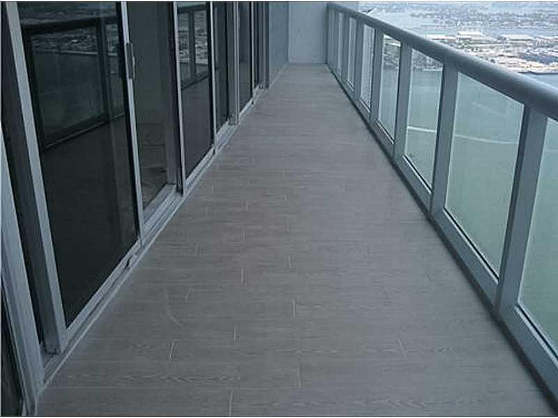 ICON BRICKELL TOWER ONE - Residential Lease