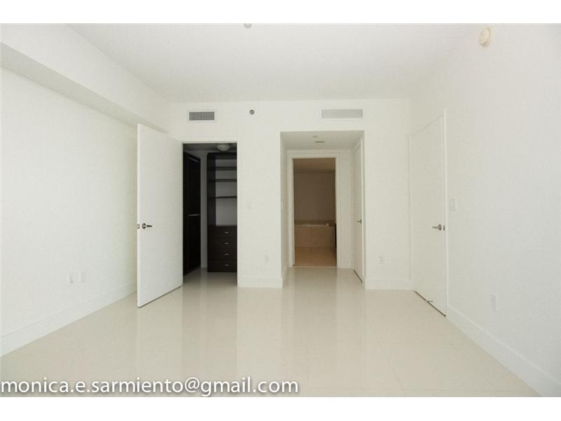 ICON BRICKELL TOWER ONE - Residential Lease