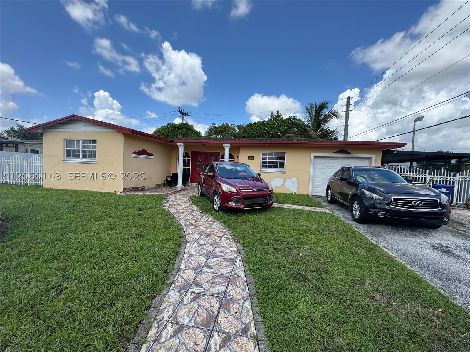 SCOTT LAKE MANOR SEC 4 - Residential