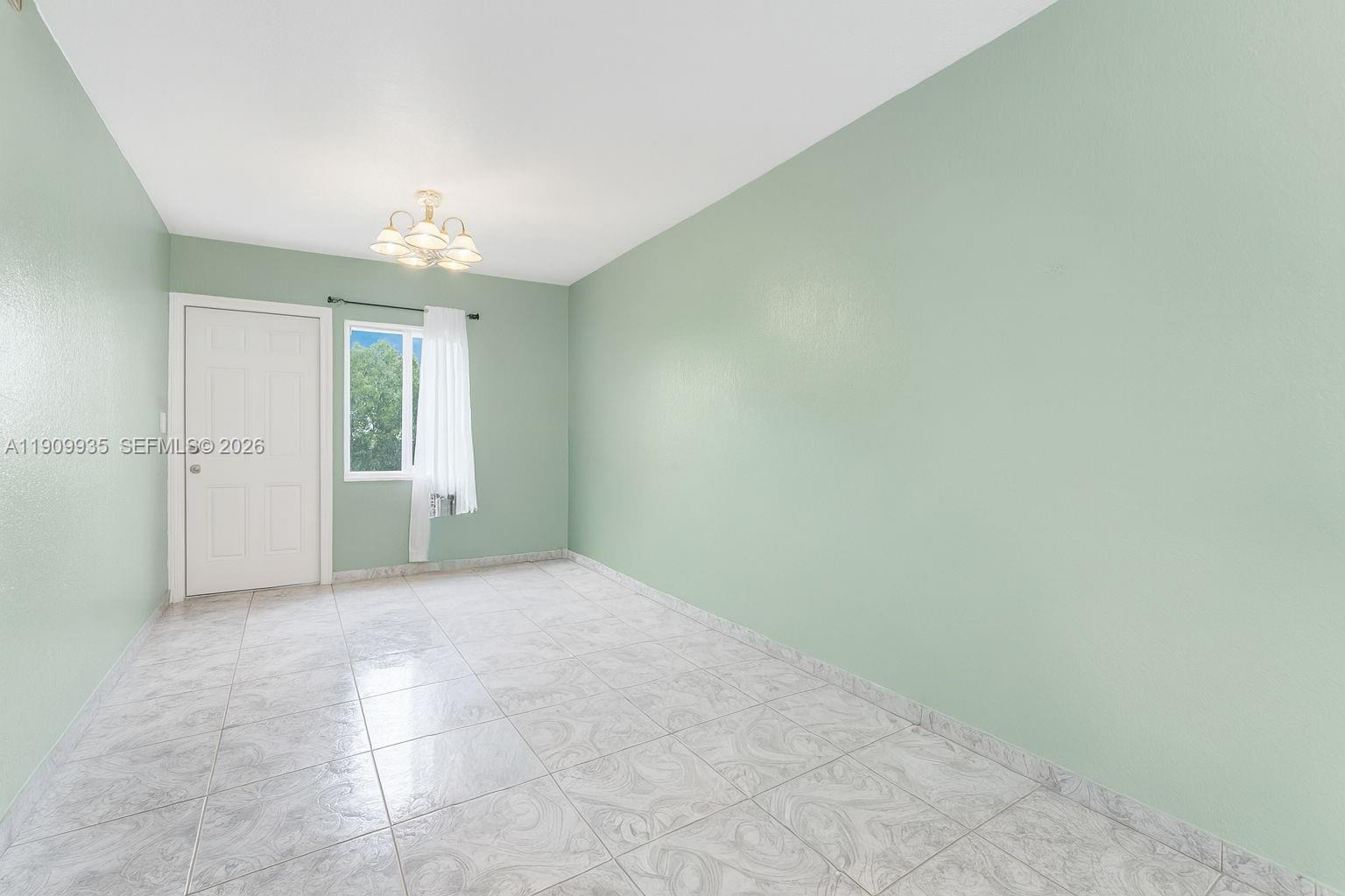 SUNSET PALM VILLAS CONDO - Residential
