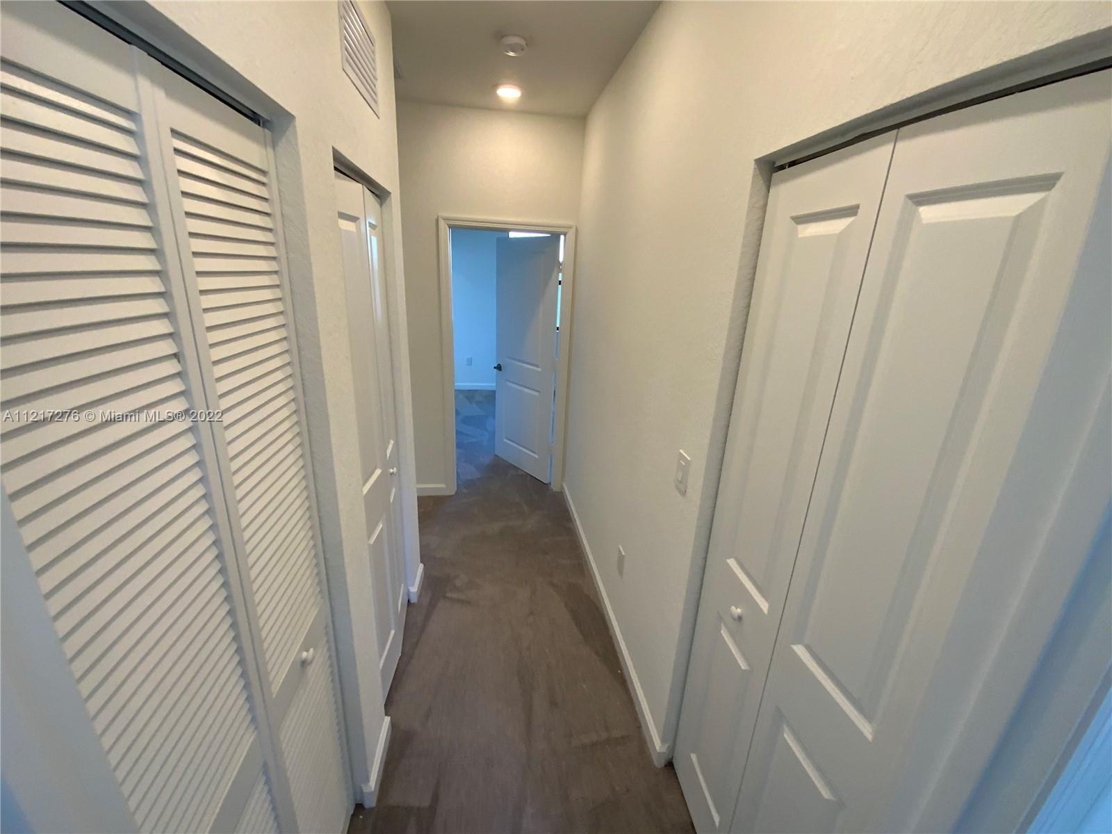 VIA VENTURA NEIGHBORHOOD - Residential Lease