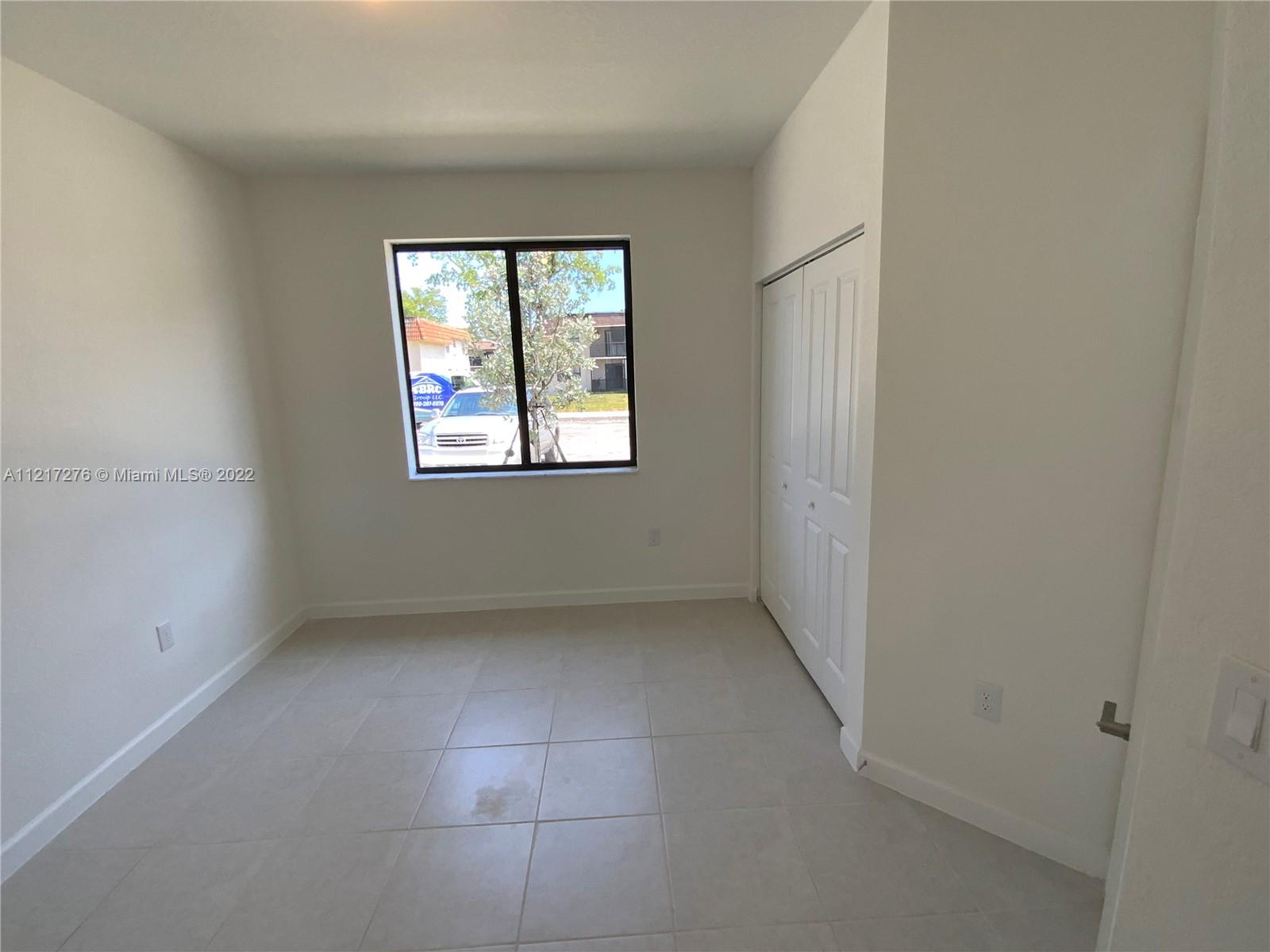 VIA VENTURA NEIGHBORHOOD - Residential Lease