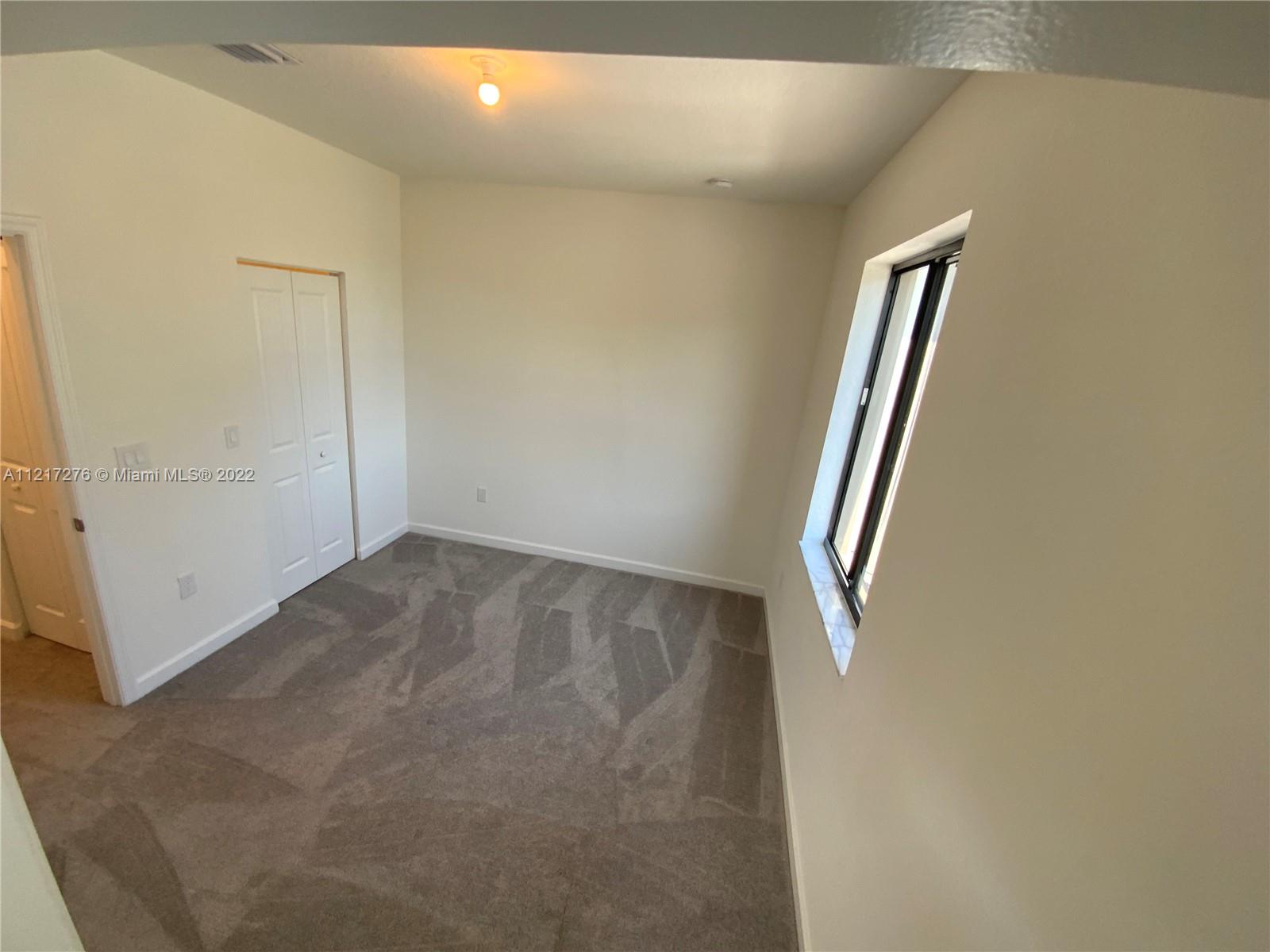 VIA VENTURA NEIGHBORHOOD - Residential Lease