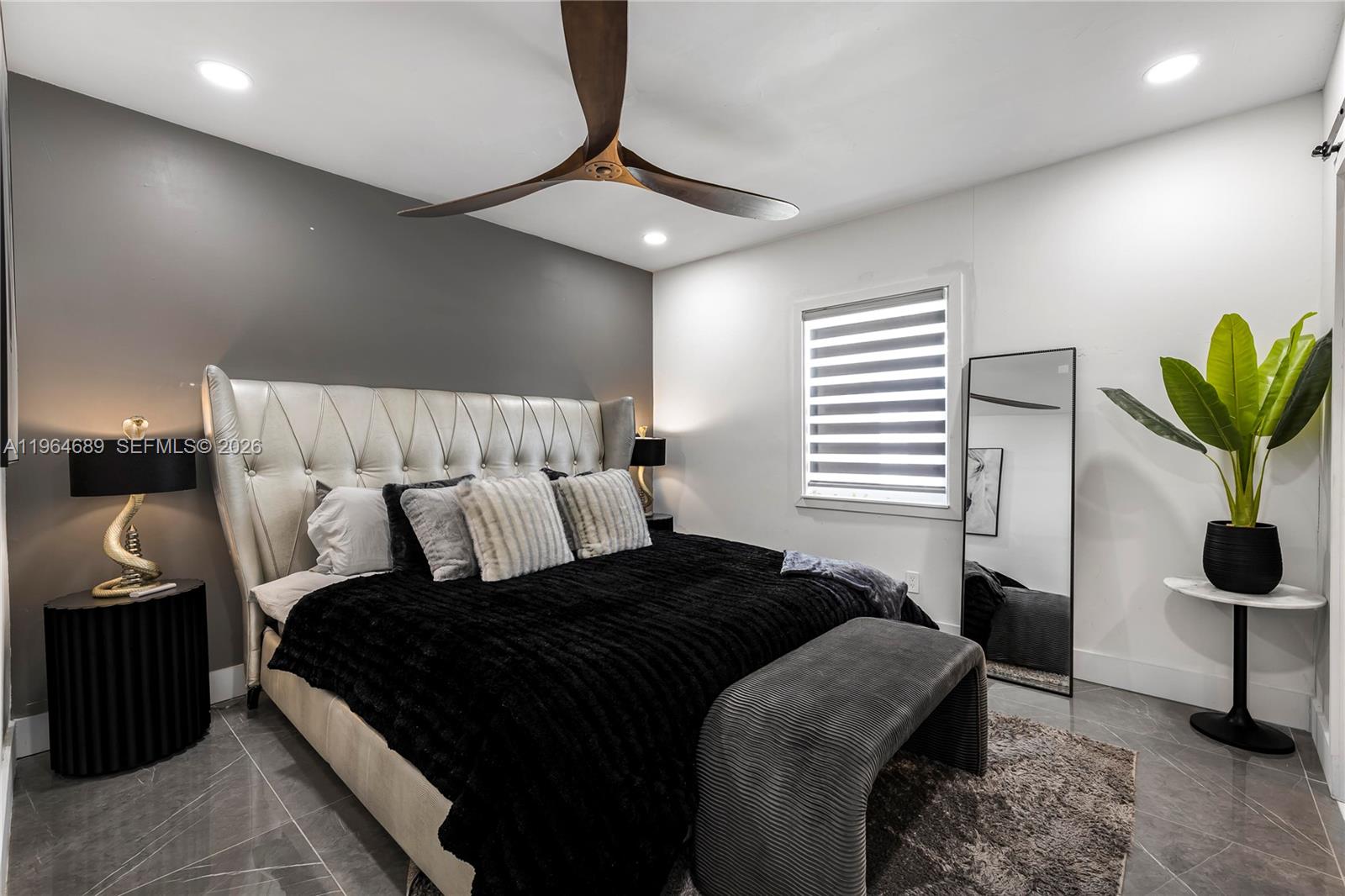 COLUMBIA PARK CORR PL - Residential