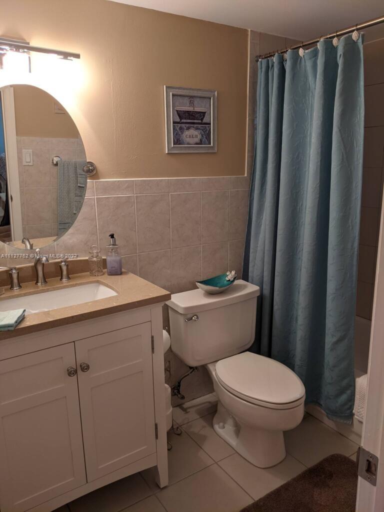 KENDALE LAKES TOWNHOUSE C - Residential