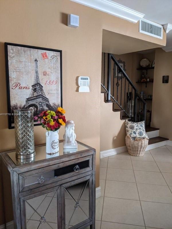 KENDALE LAKES TOWNHOUSE C - Residential